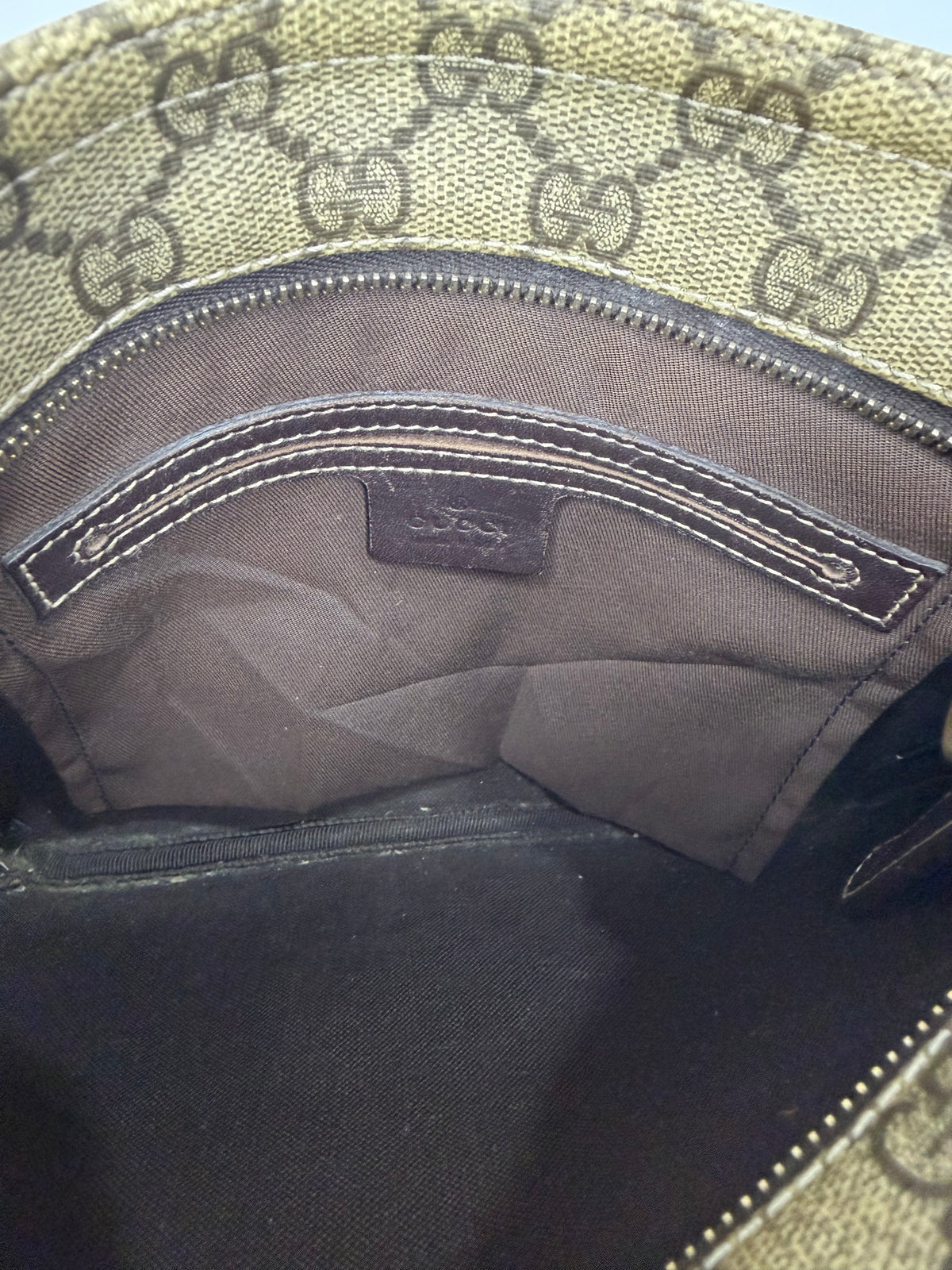 Gucci Beige GG Supreme Canvas Crossbody Bag