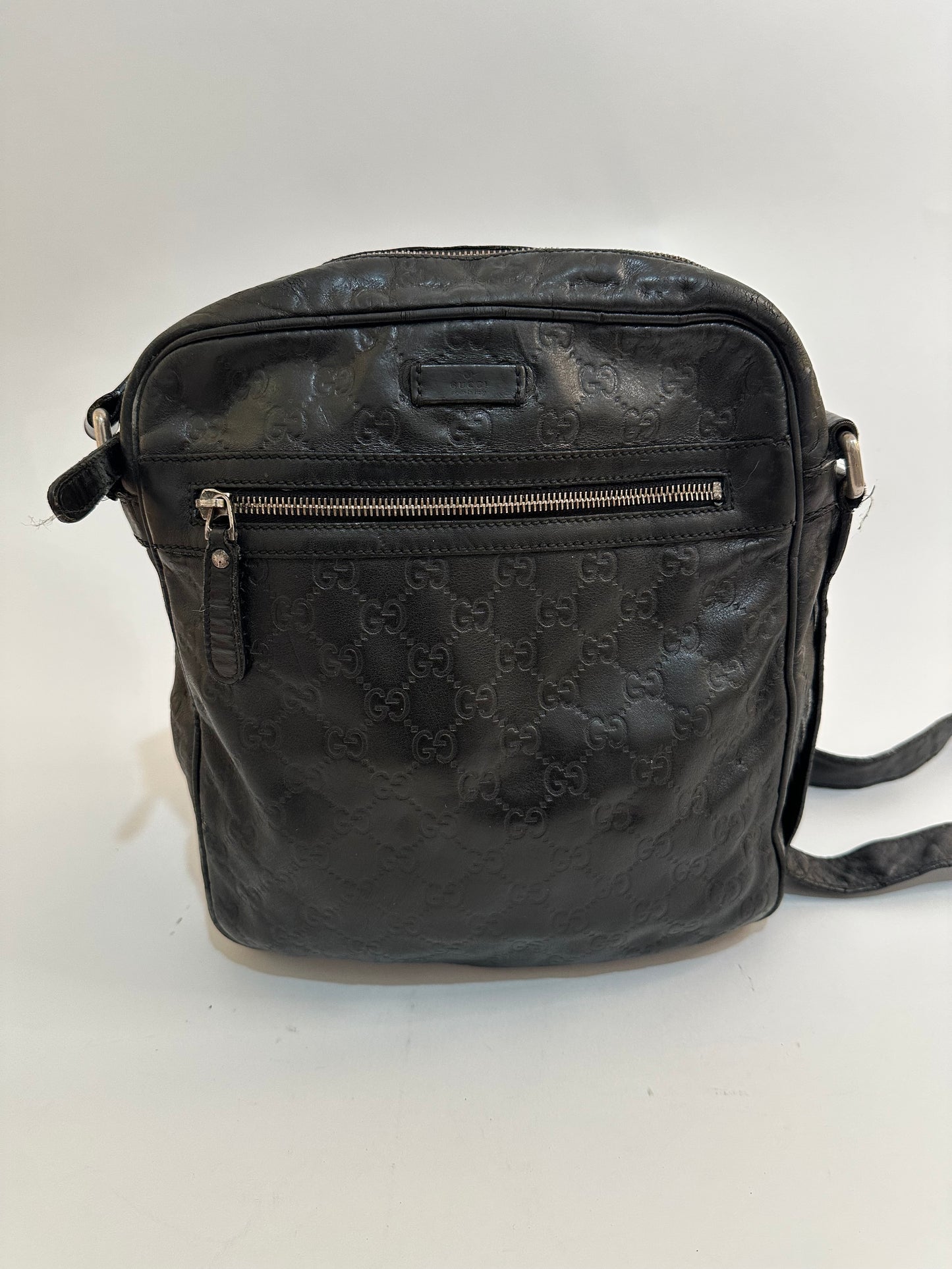 GUCCI Guccissima Flat Messenger Bag Black