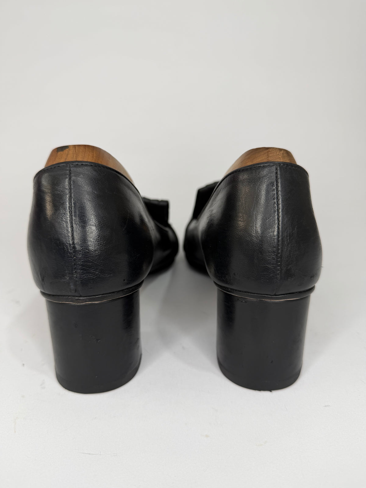 Gucci Black Leather GG Fringe Detail Loafer Pumps Size 42 EU/ 8 UK/ 12 US