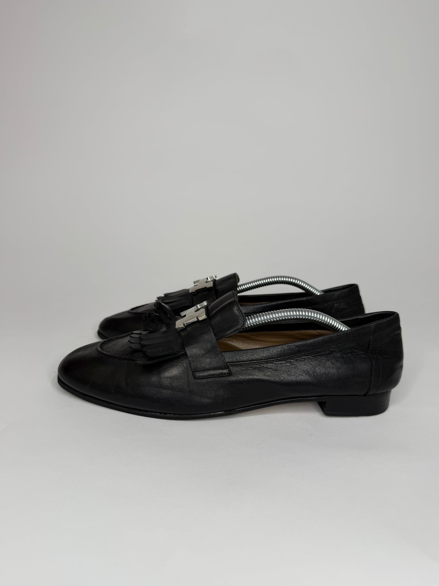 HERMES
Goatskin Womens Royal Loafers Black Size 38 EU/ 8 US/ 5UK
