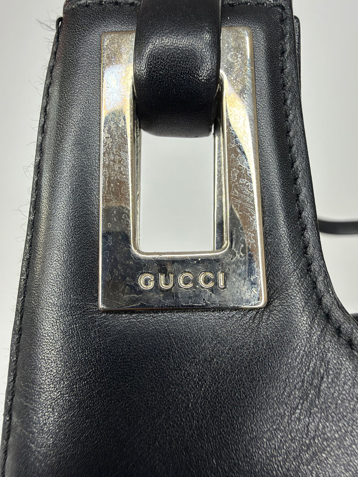 Gucci
Leather Shoulder Bag Vintage