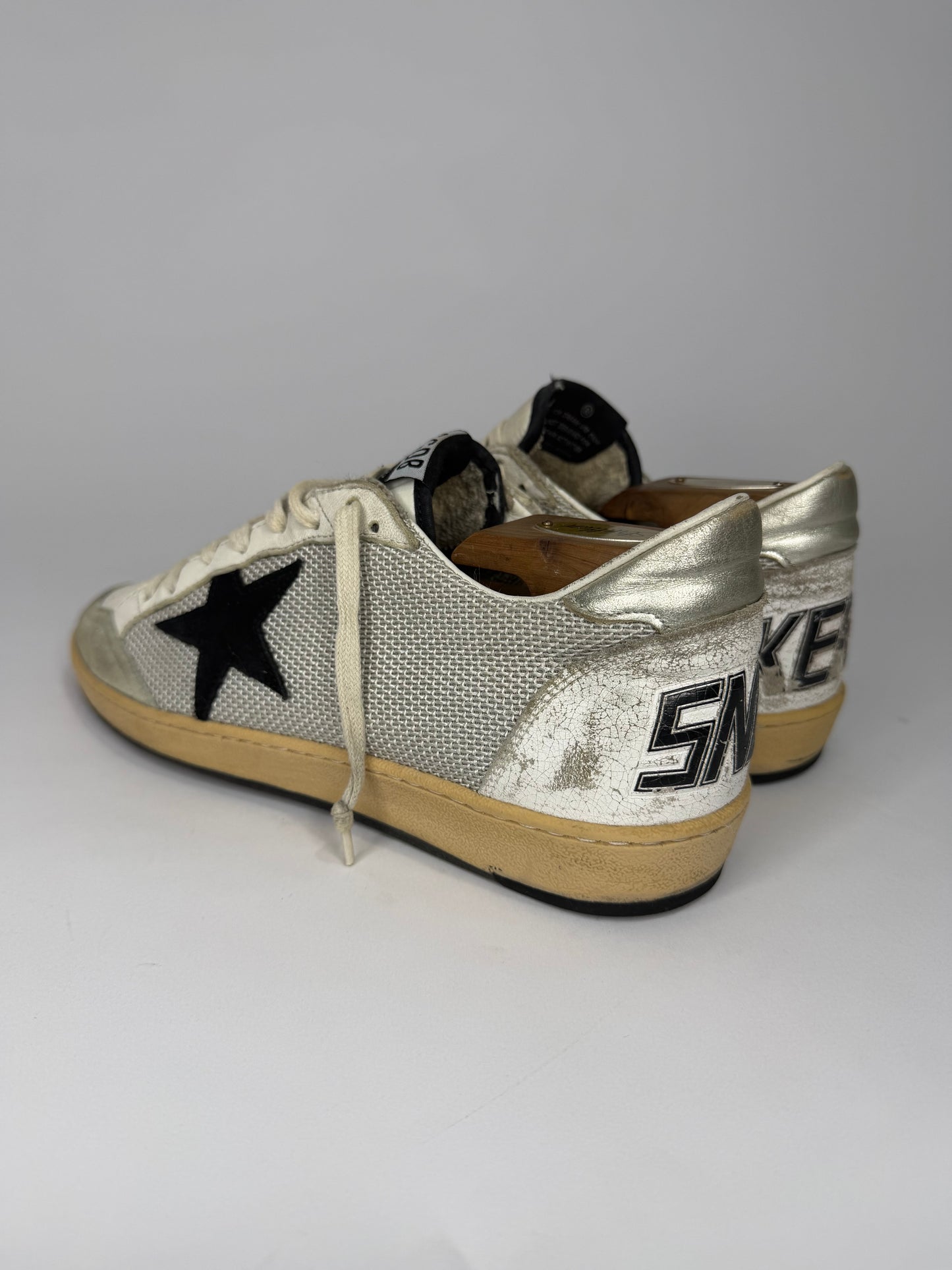 Golden Goose White/Black Ball Star Sneakers Size EU 43 / 9 UK/ 10 UK