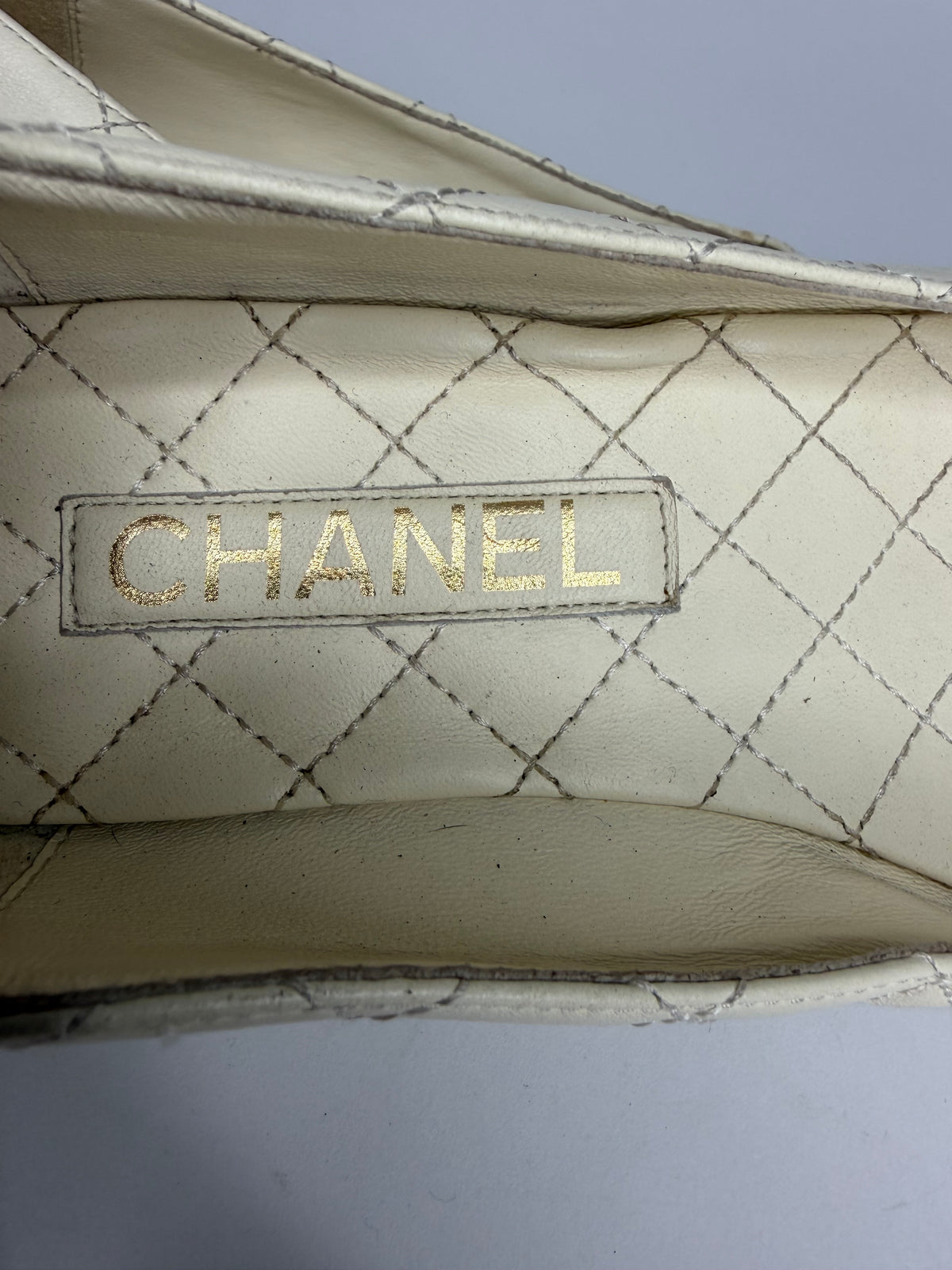 Chanel
2024 Interlocking CC Logo Ballet Flats
Women's Size 38 EU/ 8 US