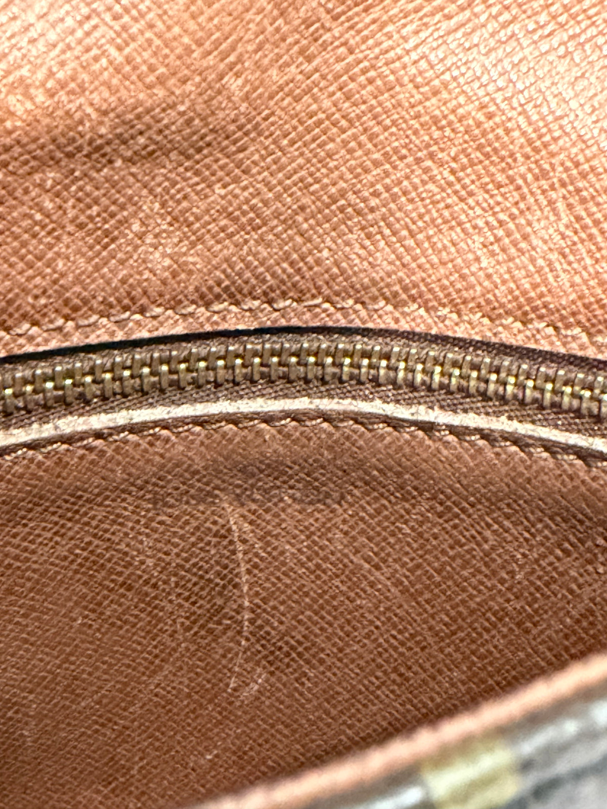 Louis Vuitton Monogram Canvas Saint Cloud Bag