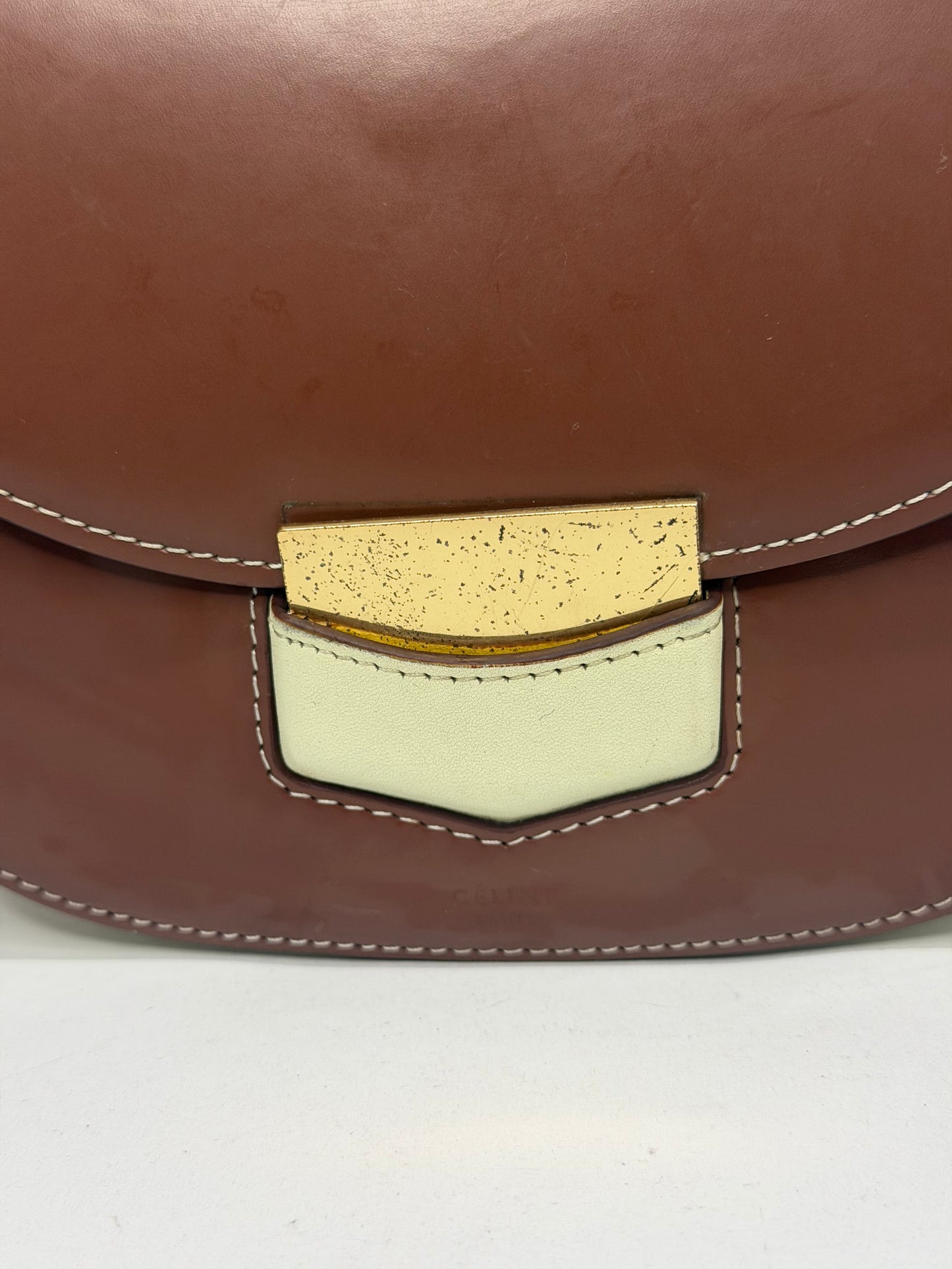 Certified Authentic
CELINE
Supersoft Calfskin Trotteur Caramel