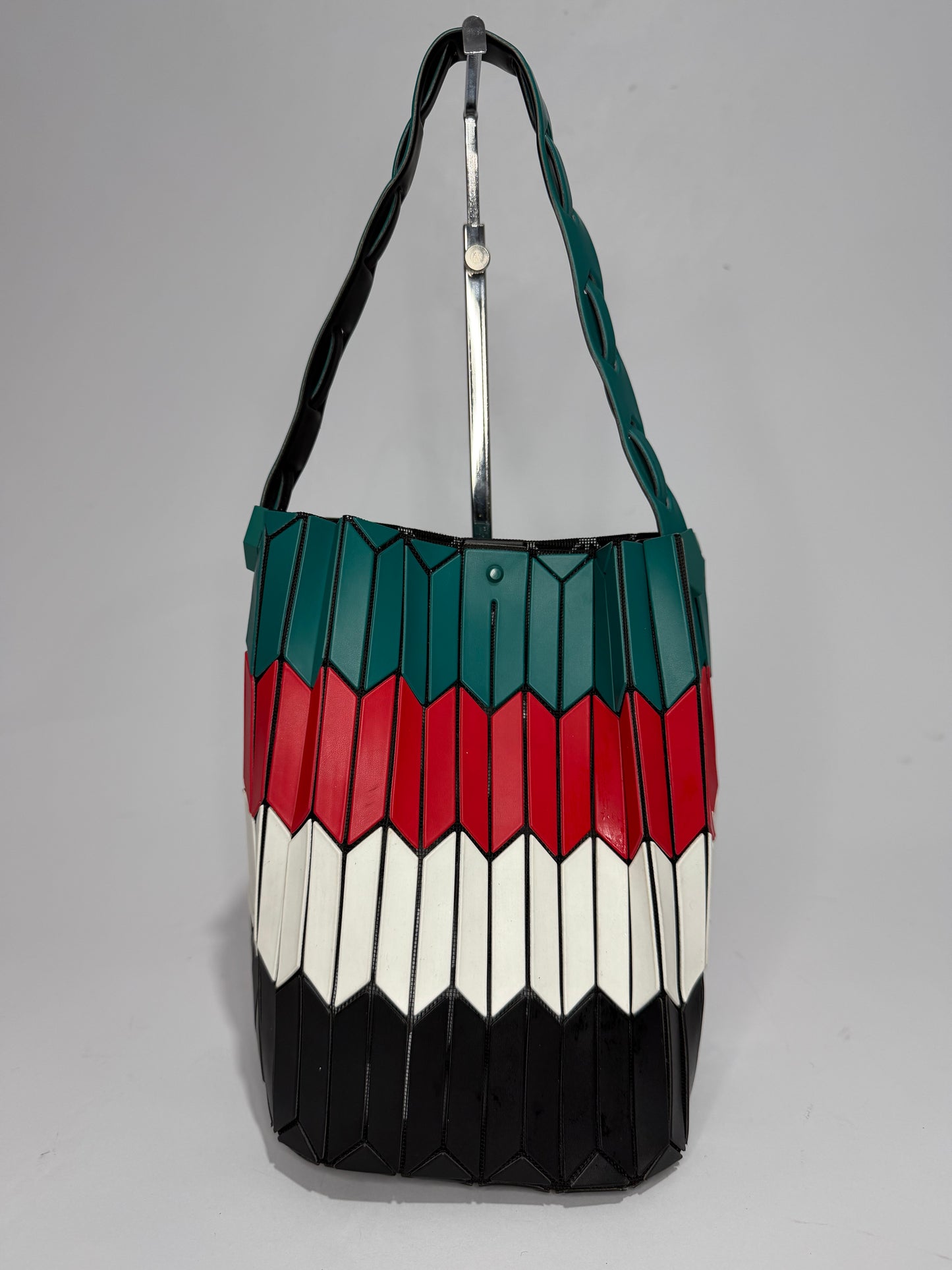 BAO BAO ISSEY MIYAKE BUCKET MULTICOLOR