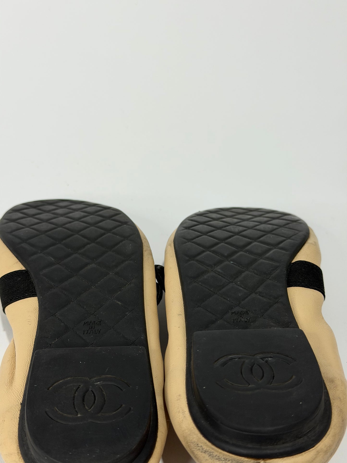 CHANEL Beige & Black Leather Mary Jane Cap Toe Ballet Flats Pearl Button Size EU 36