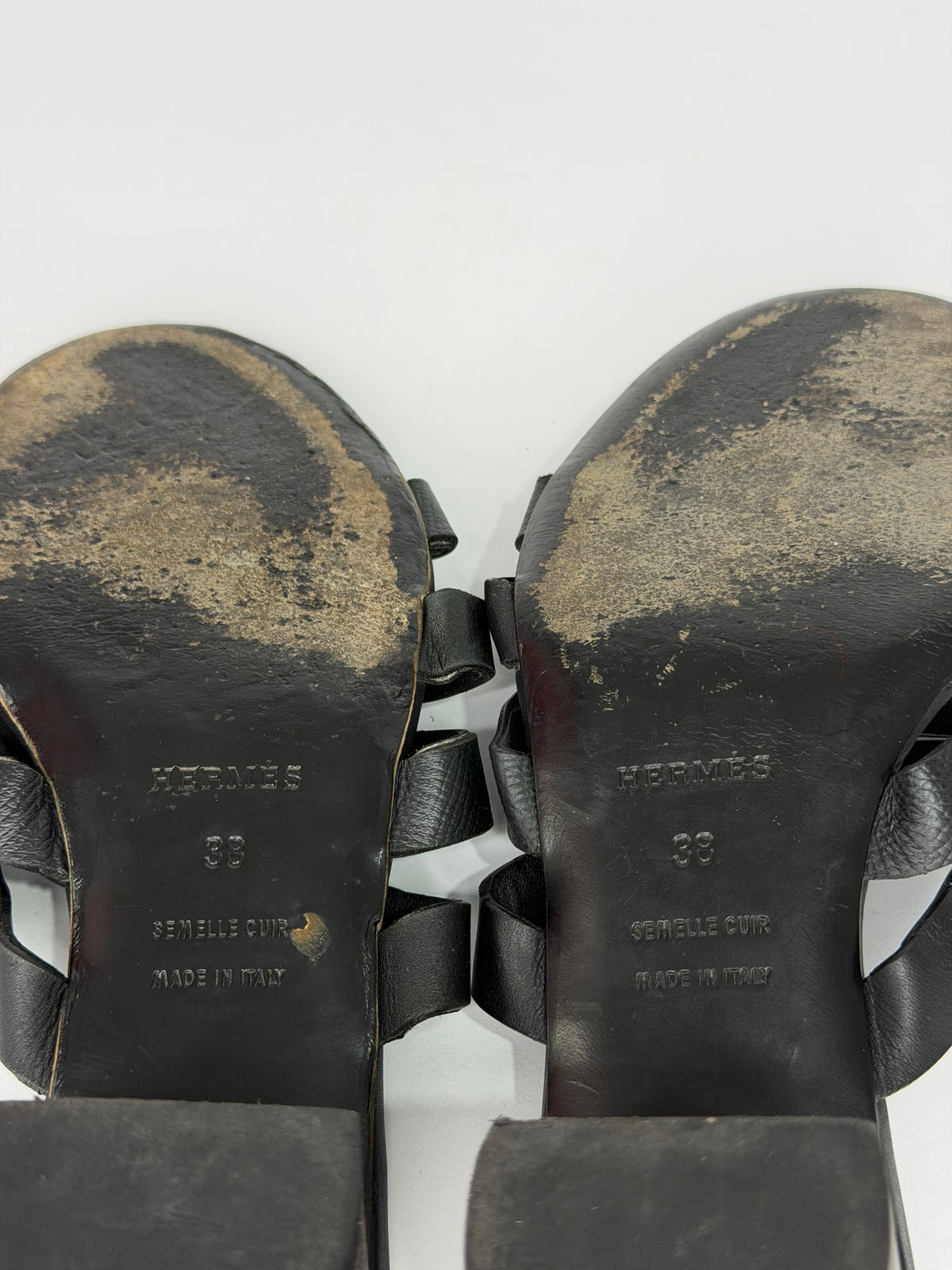 HERMÈS Black Leather Amica Sandals Size 38 EU/ 8 US / 5 UK