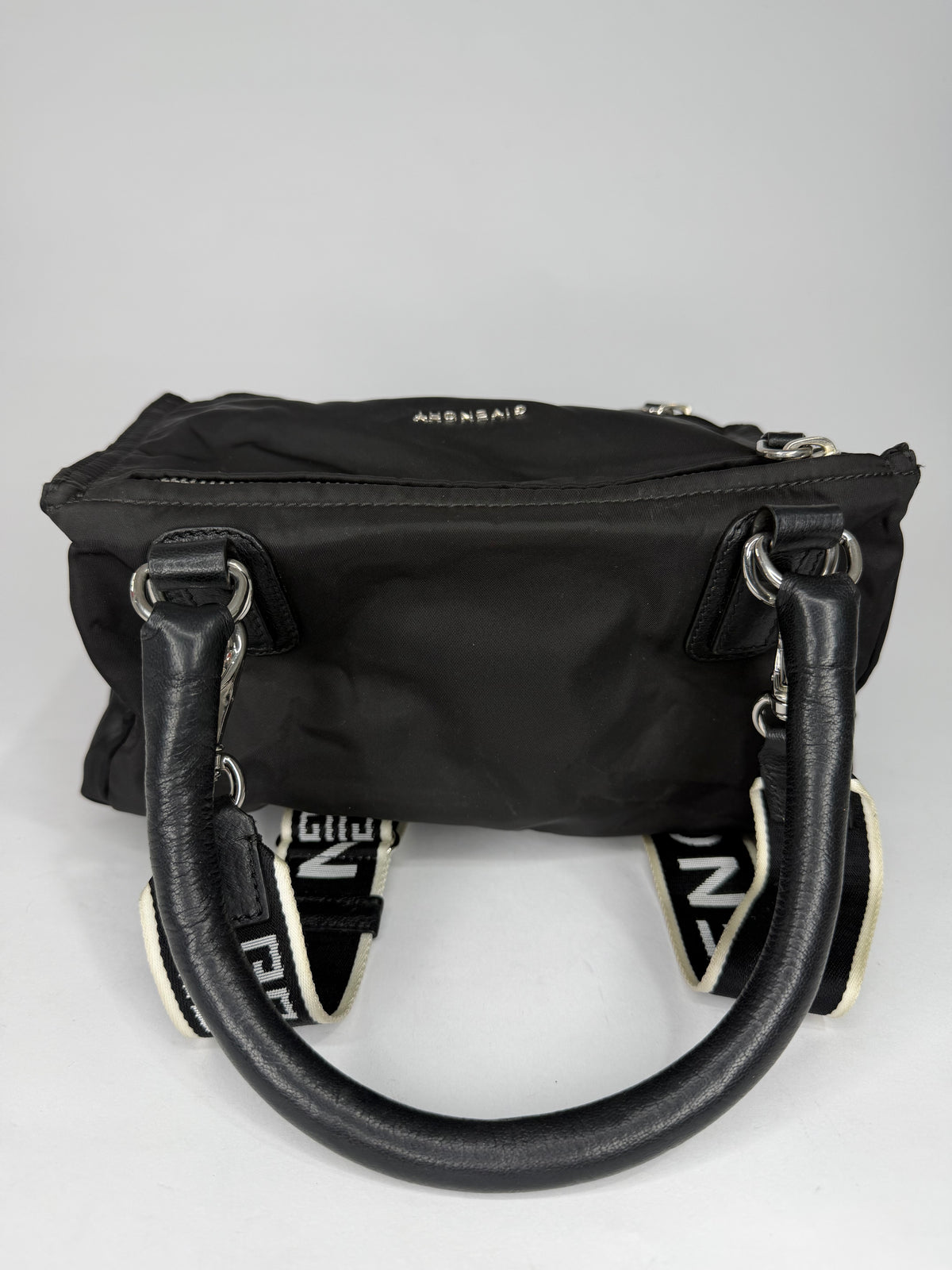Givenchy
Mini Pandora Bag