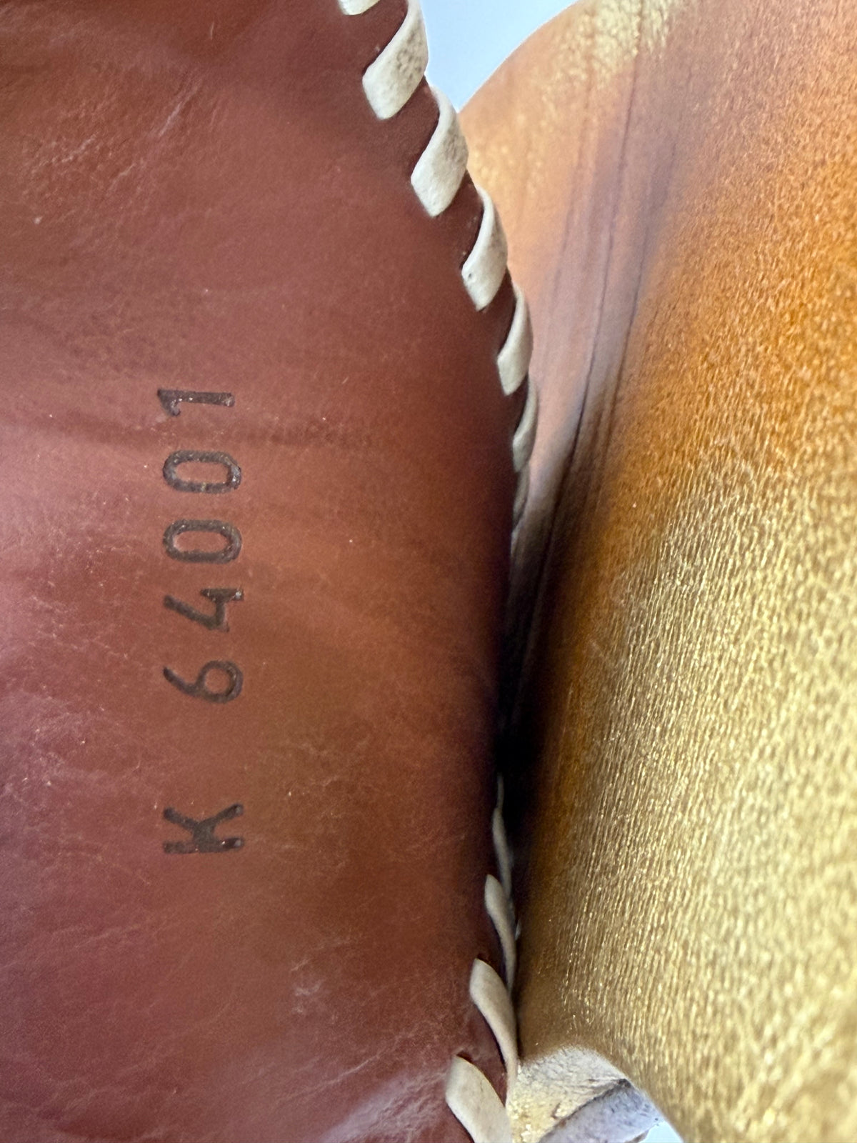 Loro Piana Jovis metallic leather thong sandals Size 38 EU/ 8 US/ 5 UK