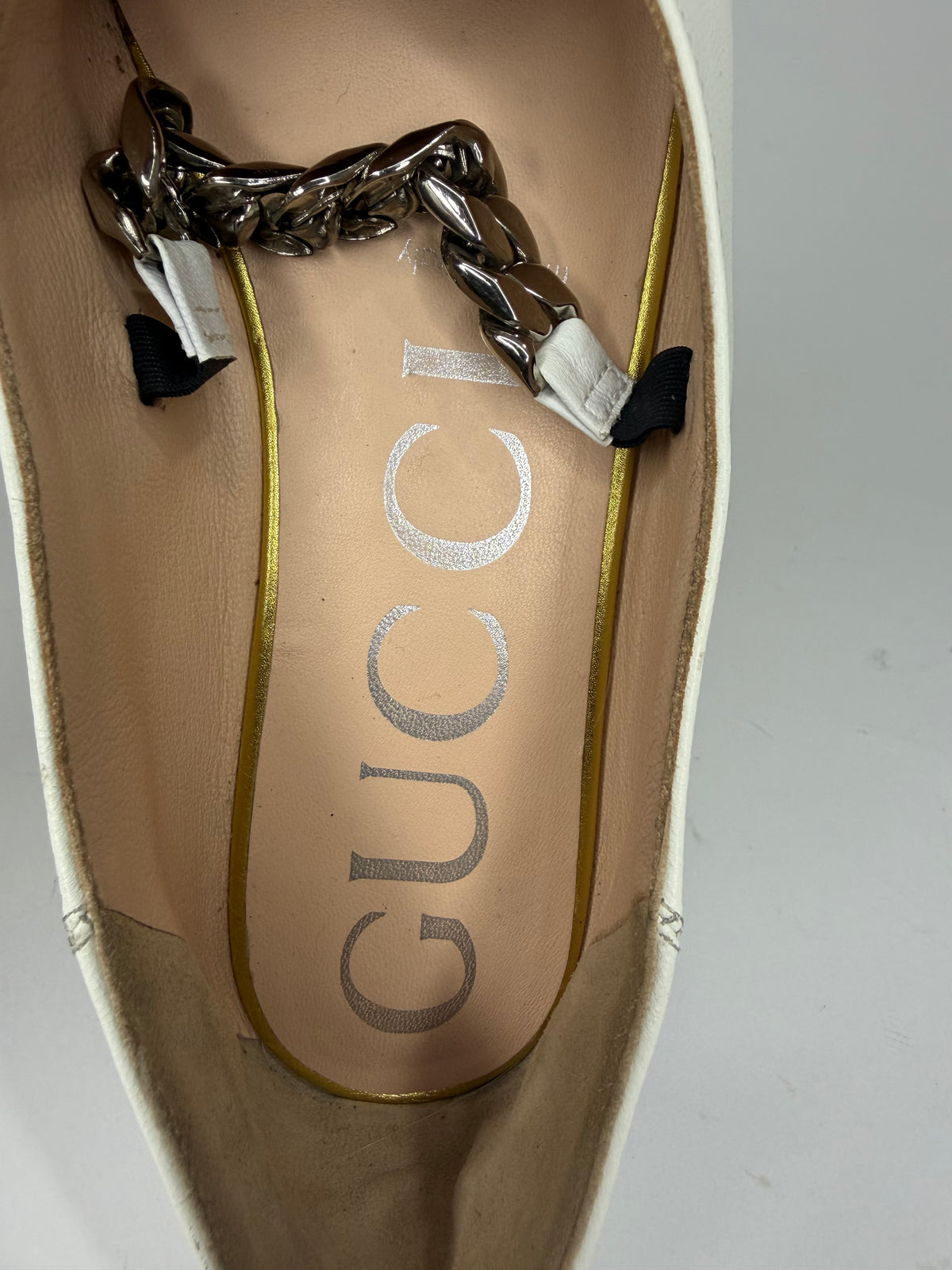 Gucci White Horsebit Ballet Flats Size 38 EU/ 8 US