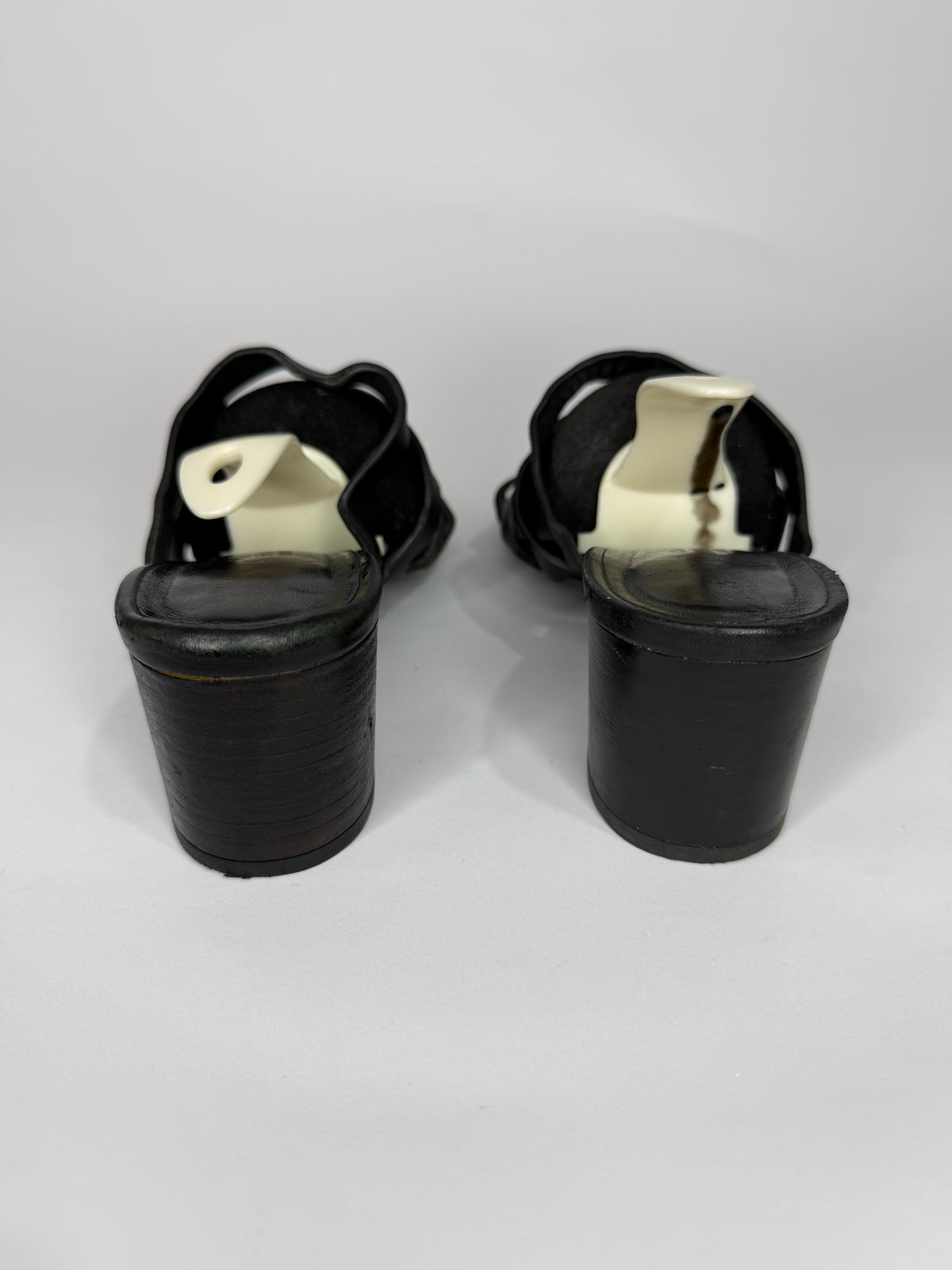 HERMÈS Black Leather Amica Sandals Size 38 EU/ 8 US / 5 UK