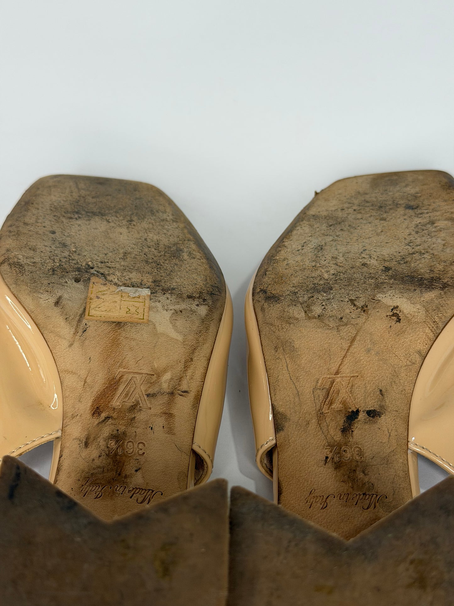 Louis Vuitton Beige Patent Leather Shake Slingback Pumps Size 36.5 EU/ 6.5 US/ 3.5 UK