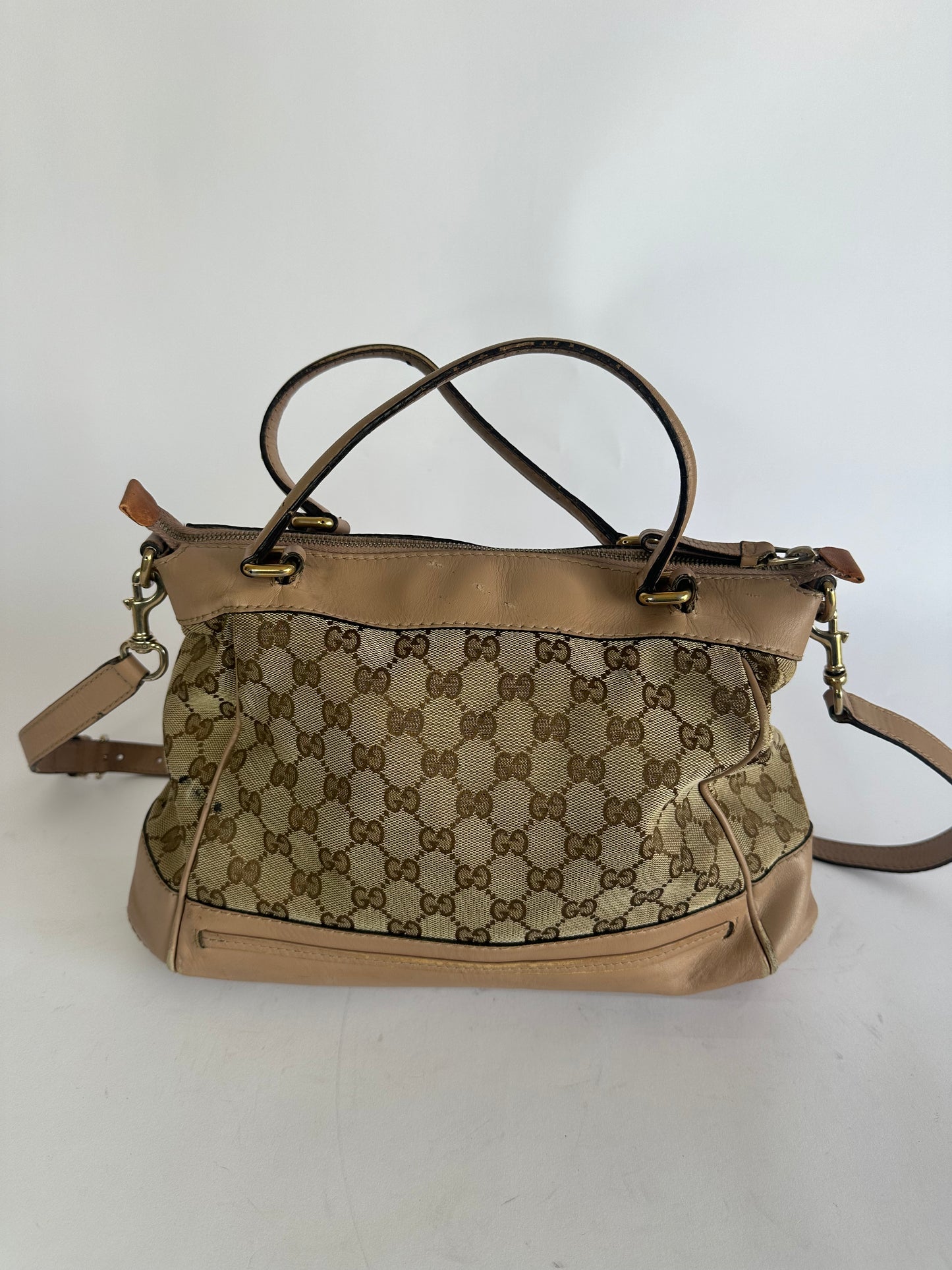 GUCCI
Monogram Mayfair Tote Off White