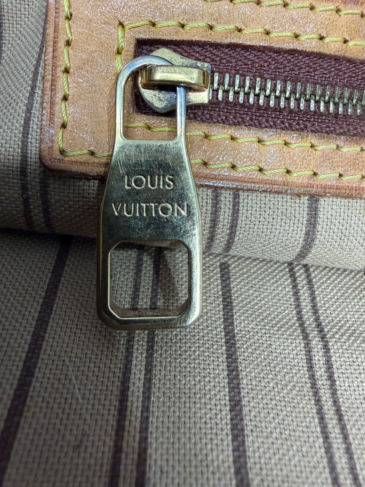 Louis Vuitton Monogram Canvas Delightful MM Bag
