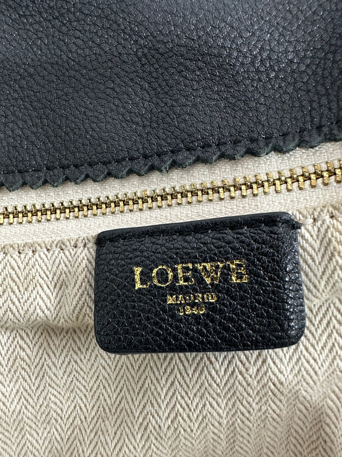 Loewe
Flamenco Bag Whipstitch Leather Large