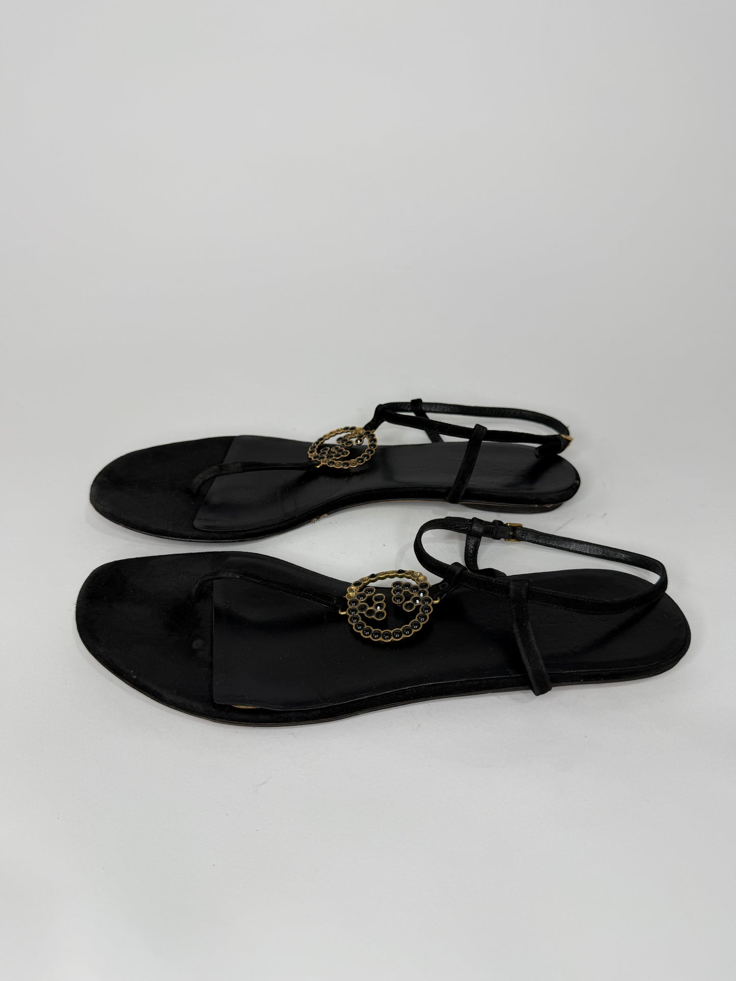 Gucci
Interlocking G Logo Suede T-Strap Sandals
Women's Size: 9 | IT 39