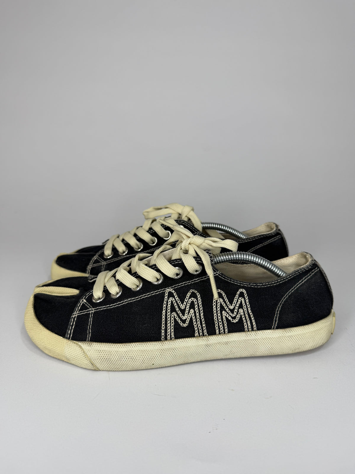Maison Margiela Black Canvas Embroidery Tabi Sneakers Size 39 EU/ 7 US