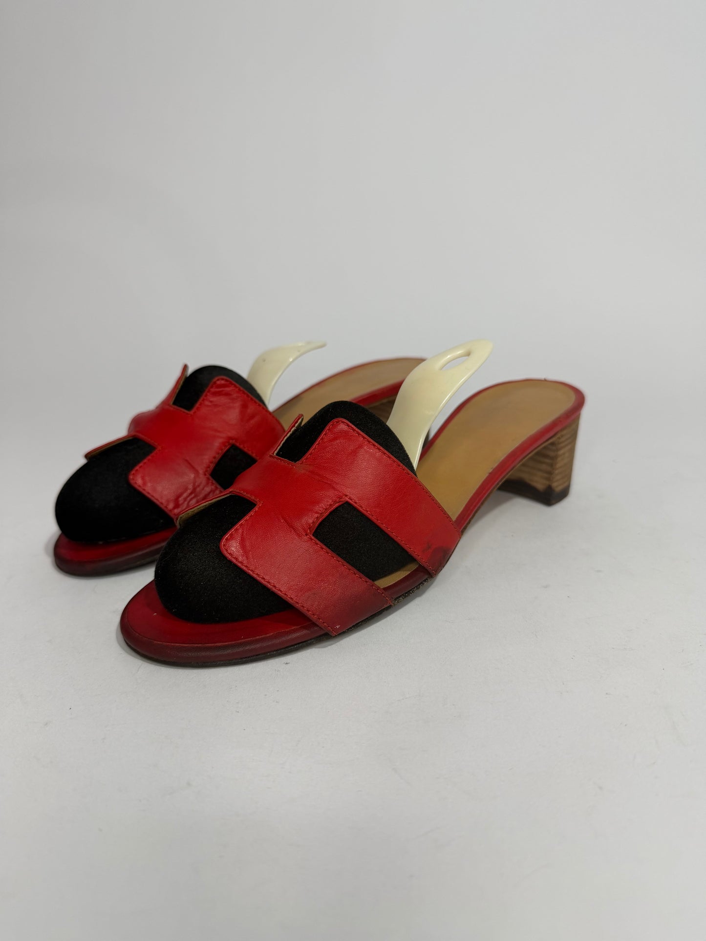Hermes Red Leather Oasis Slide Sandals Size 38 EU/ 8 US/ 5 UK