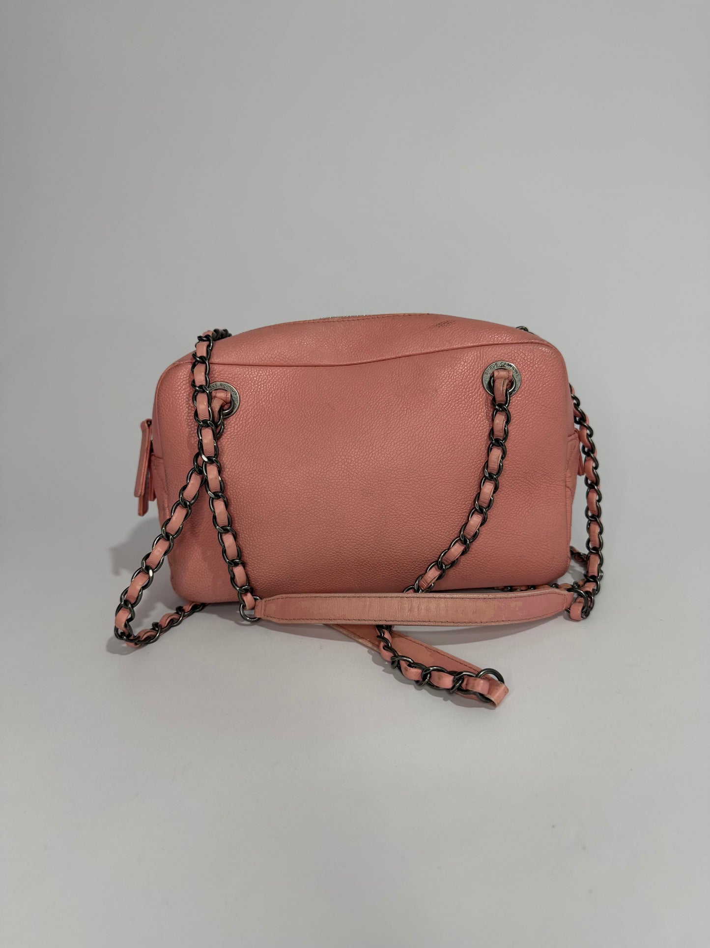 CHANEL
Pink Caviar And Quilted Lambskin Leather CC Break Camera Case Bag