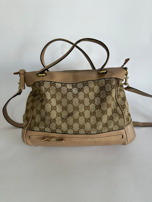 GUCCI
Monogram Mayfair Tote Off White