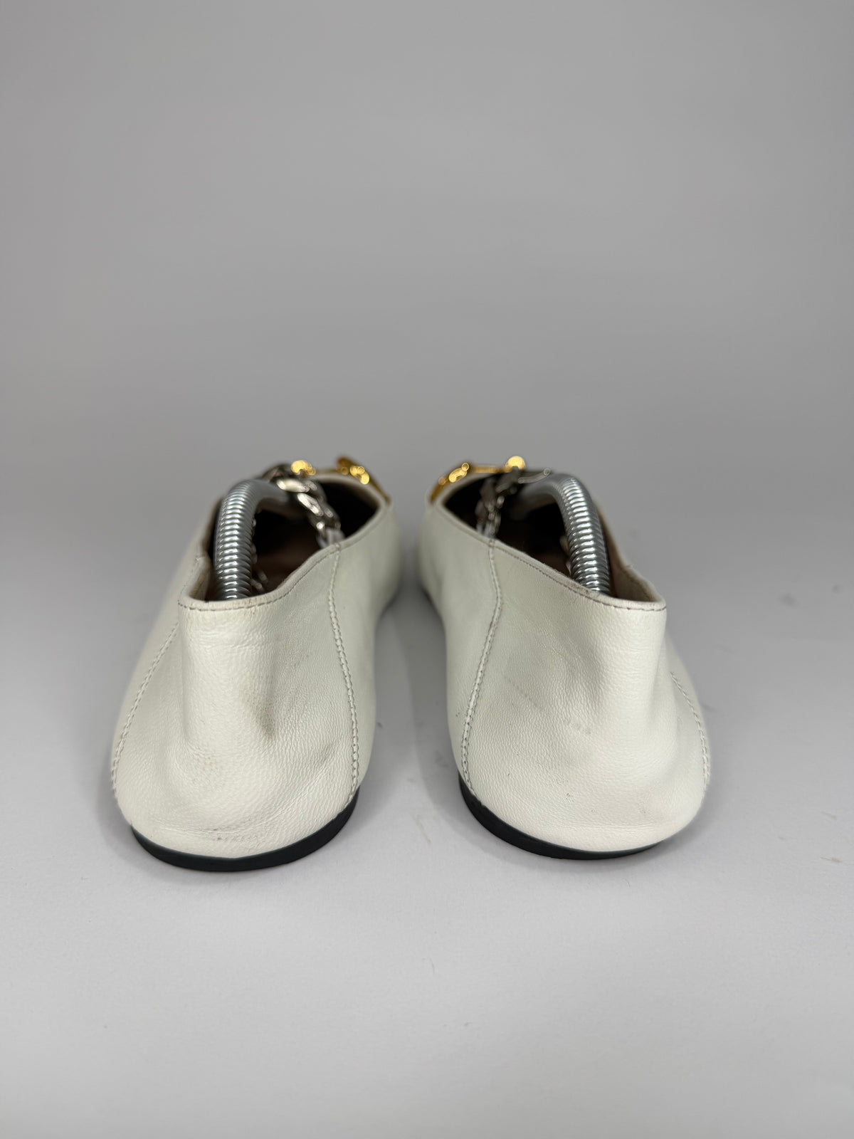 Gucci White Horsebit Ballet Flats Size 38 EU/ 8 US
