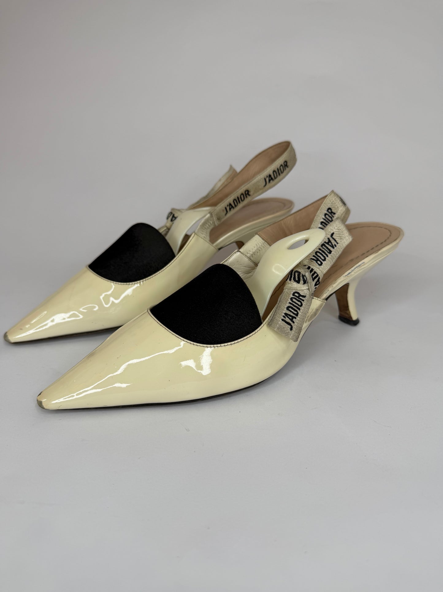 Dior Cream Patent Leather J'Adior Slingback Pumps Size 39