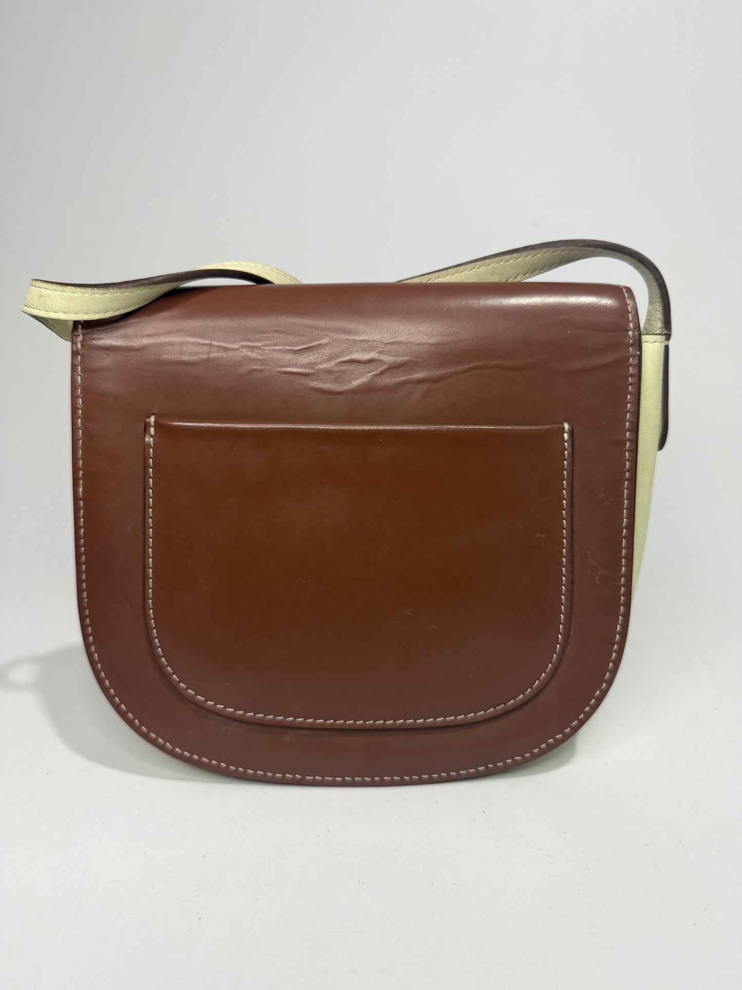 Certified Authentic
CELINE
Supersoft Calfskin Trotteur Caramel