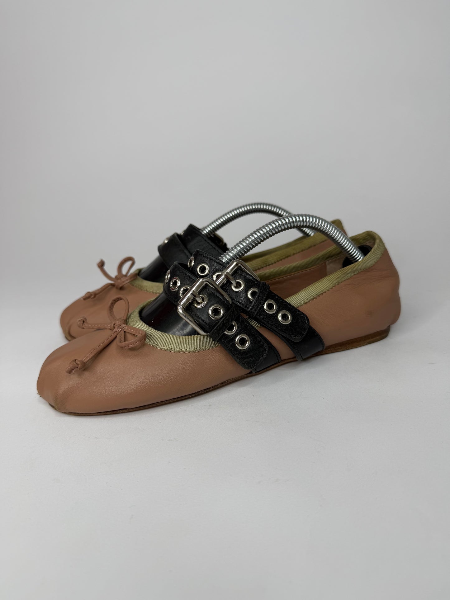 Miu Miu Brown Leather Buckle Detail Bow Ballet Flats Size 35 EU/ 5 US