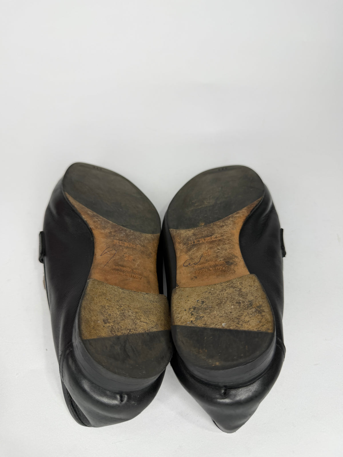 Hermès
Paris H Logo Loafers
Women's Size 39 EU/ 9 US / 6 UK