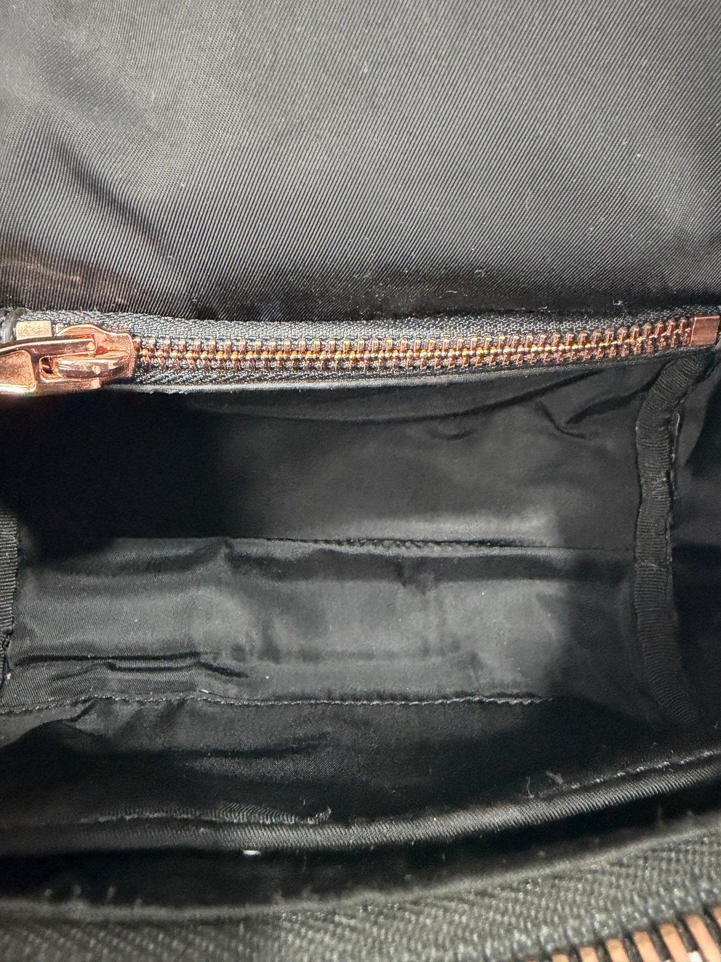 Alexander Wang
Rockie Pebbled Leather Handle Bag