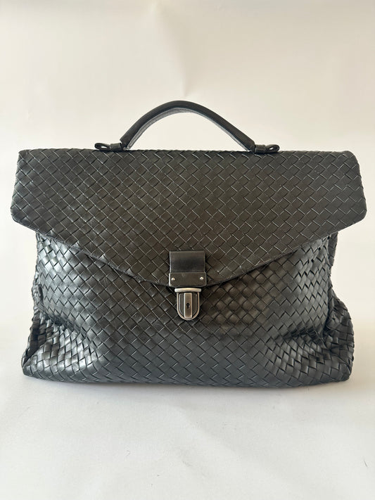 BOTTEGA VENETA 
Intrecciato VN Briefcase Ebano