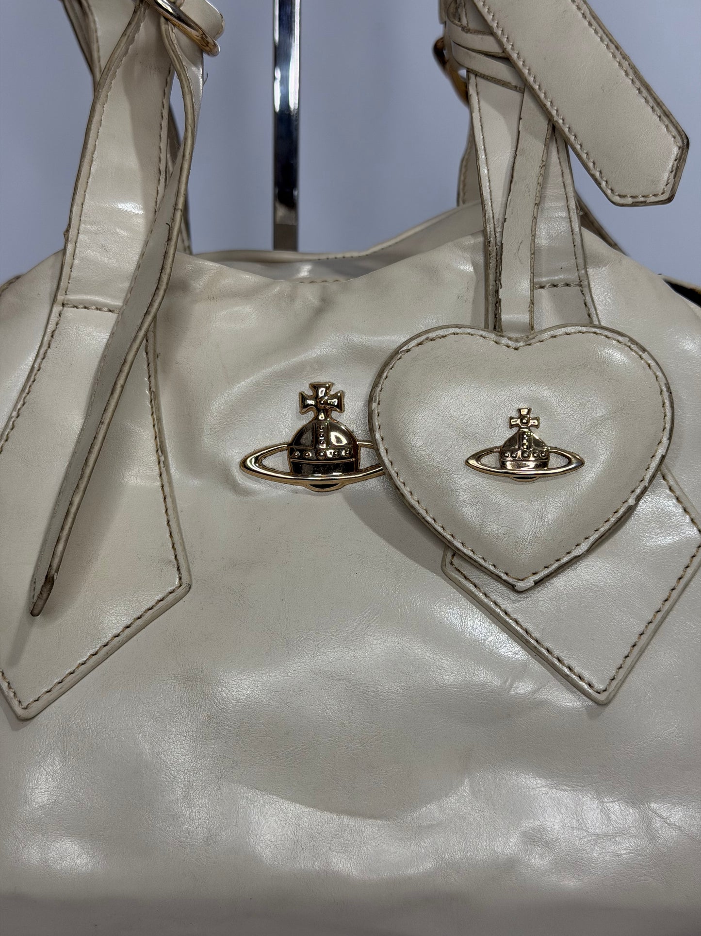 Vivienne Westwood Cream Leather Orb Heart Charm Shoulder Bag