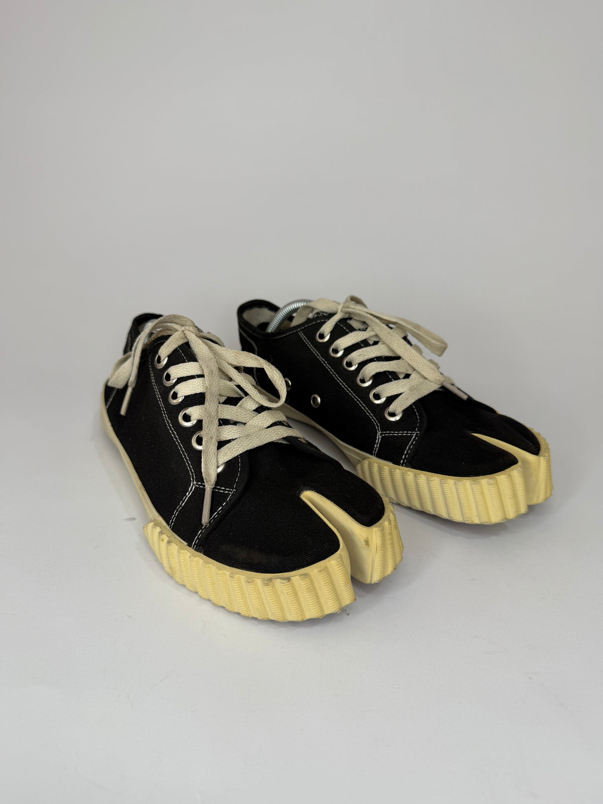 Maison Margiela Tabi Low Sneaker Size 39 EU/ 9 US/ 6 UK