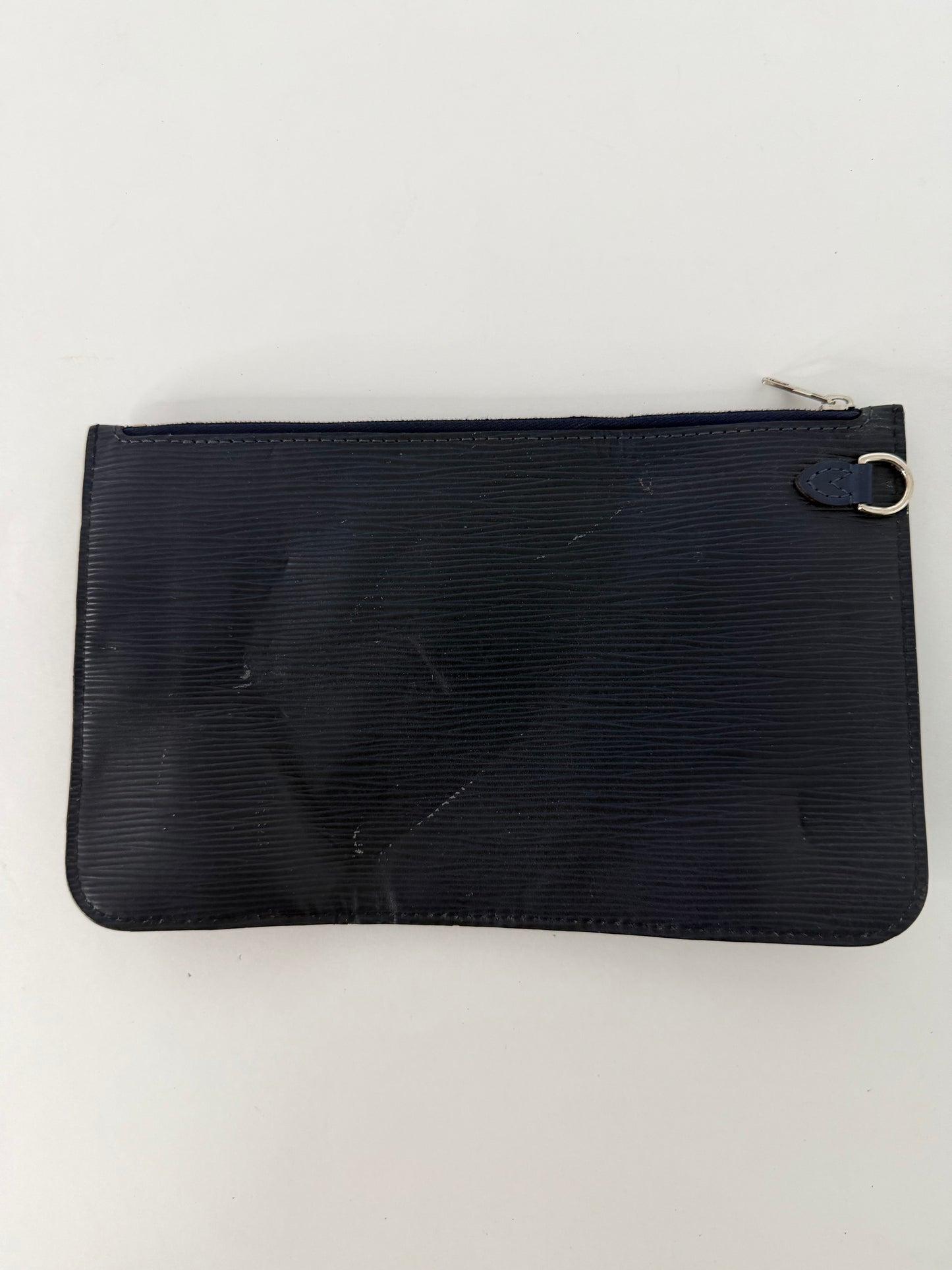 Louis Vuitton
Epi Leather Neverfull Pouch Navy