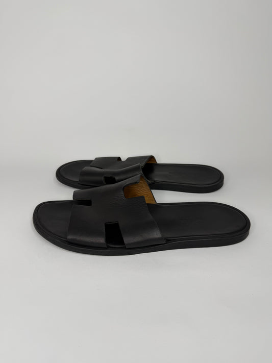 Hermes Black Izmir Leather sandal Size 41.5 EU/ 8.5 US/ 7.5 UK