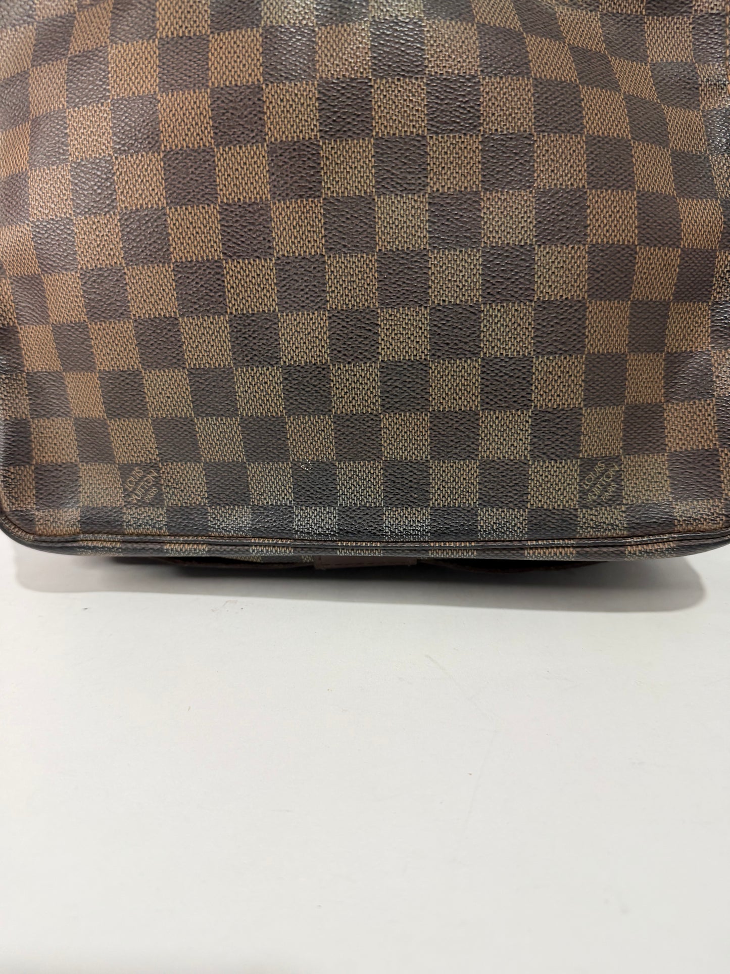LOUIS VUITTON Damier Ebene Naviglio