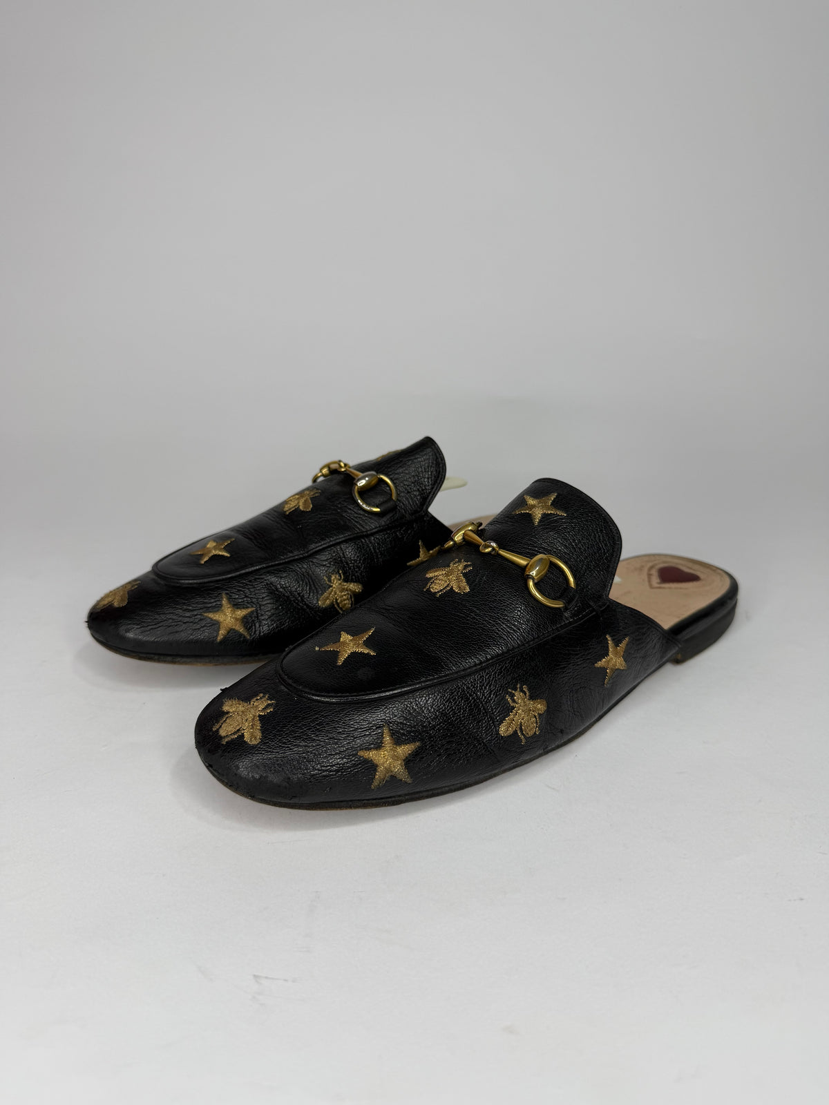 Gucci
Horsebit Accent Leather Mules
Women's Size 38.5 EU/ 8.5 US/ 5.5 UK