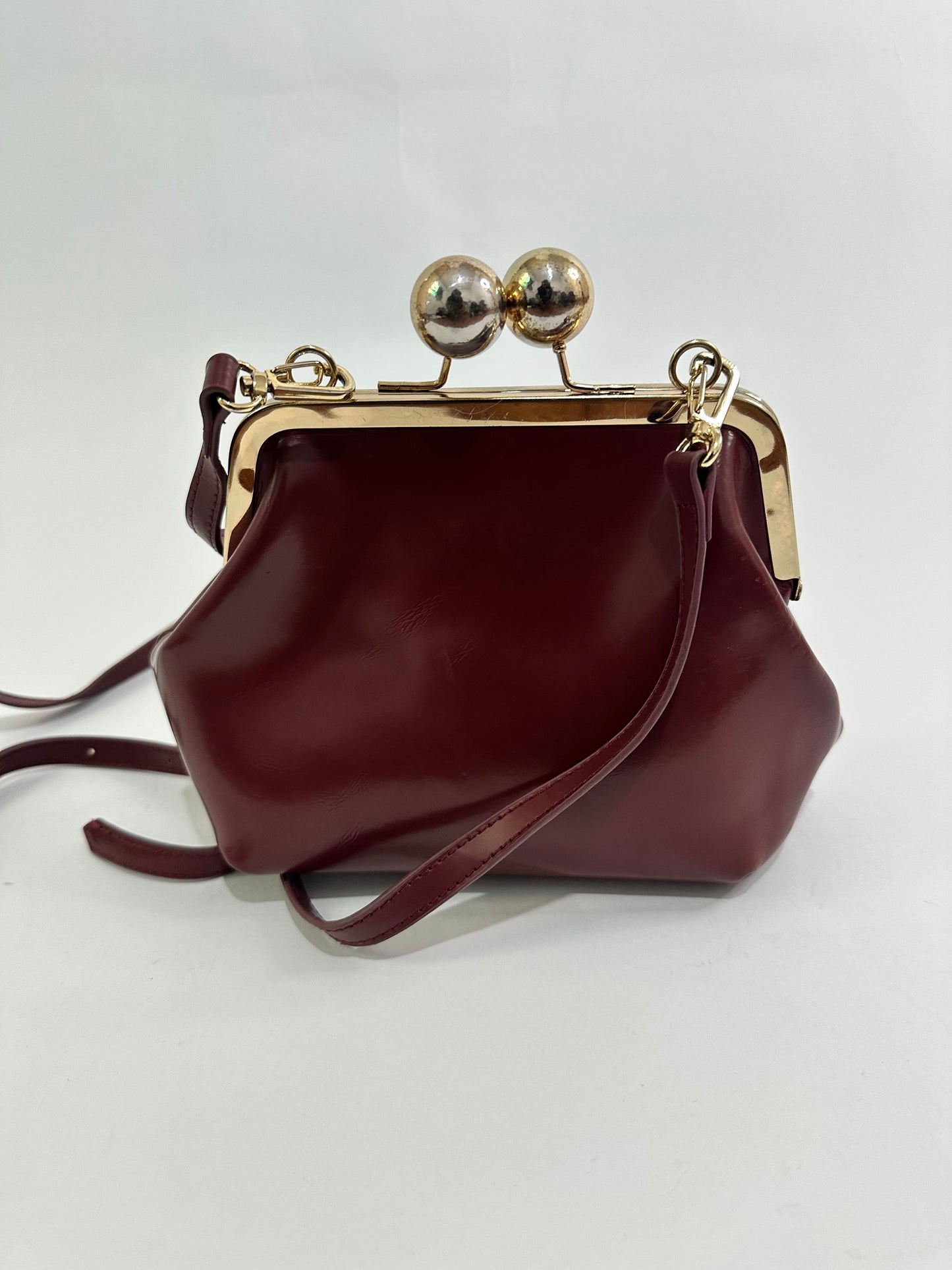 VIVIENNE WESTWOOD  GRANNY FRAME PURSE LEATHER Red
