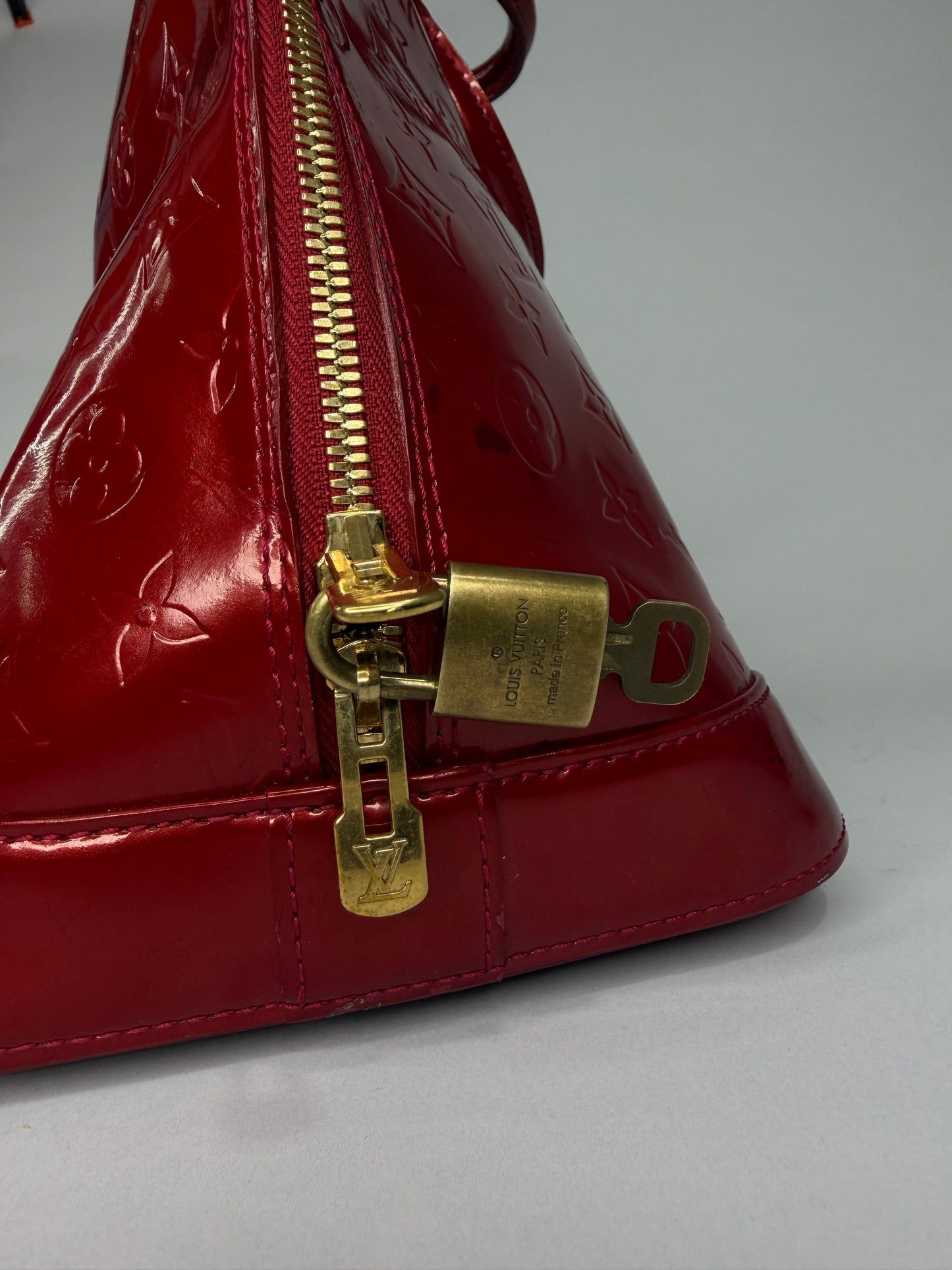 Louis Vuitton Pomme D’amour Monogram Vernis Alma GM Bag