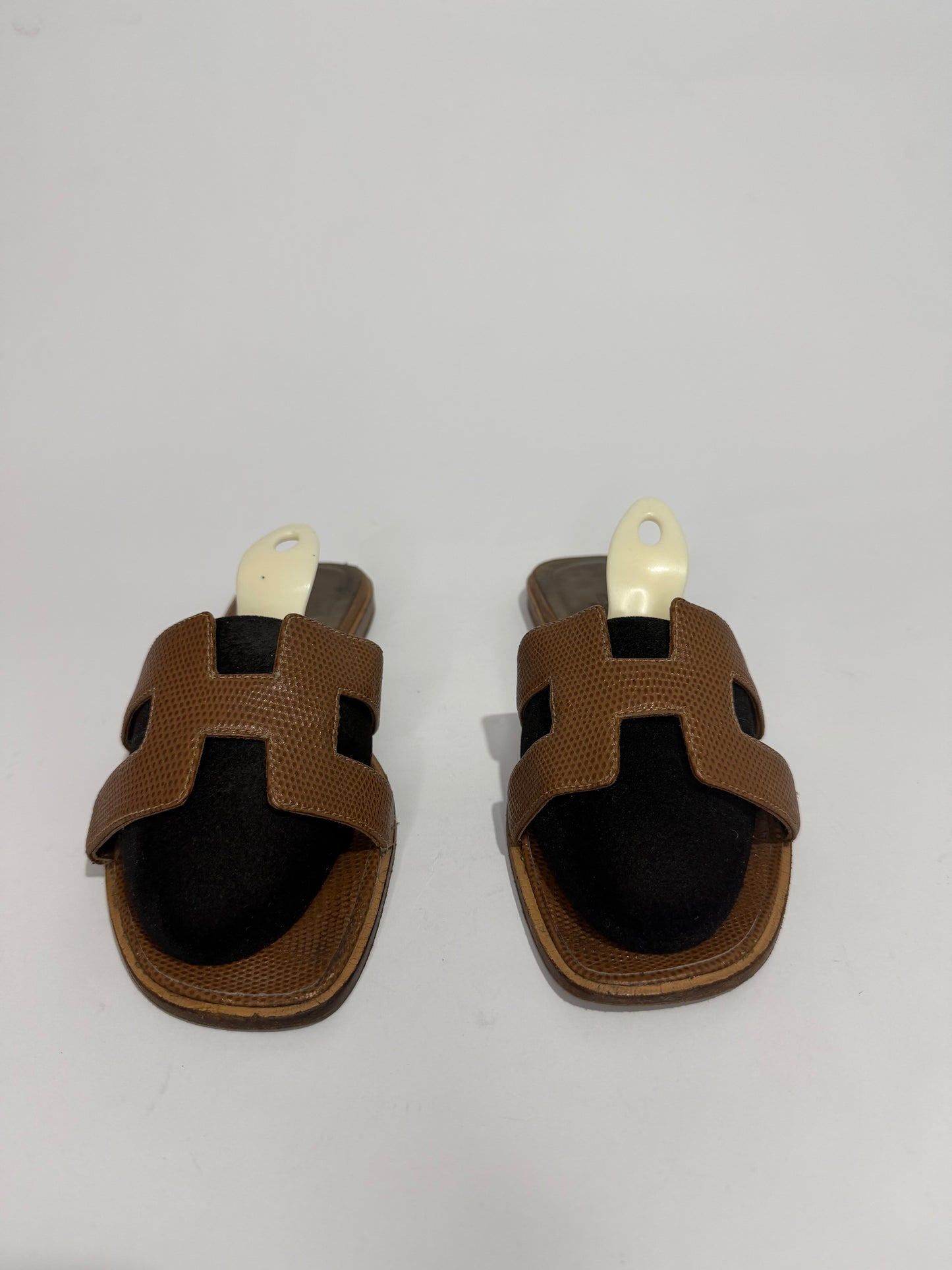 Hermes Oran Brown iguana lizard Leather Sandals Size 39 EU/ 9 US/ 6 UK
