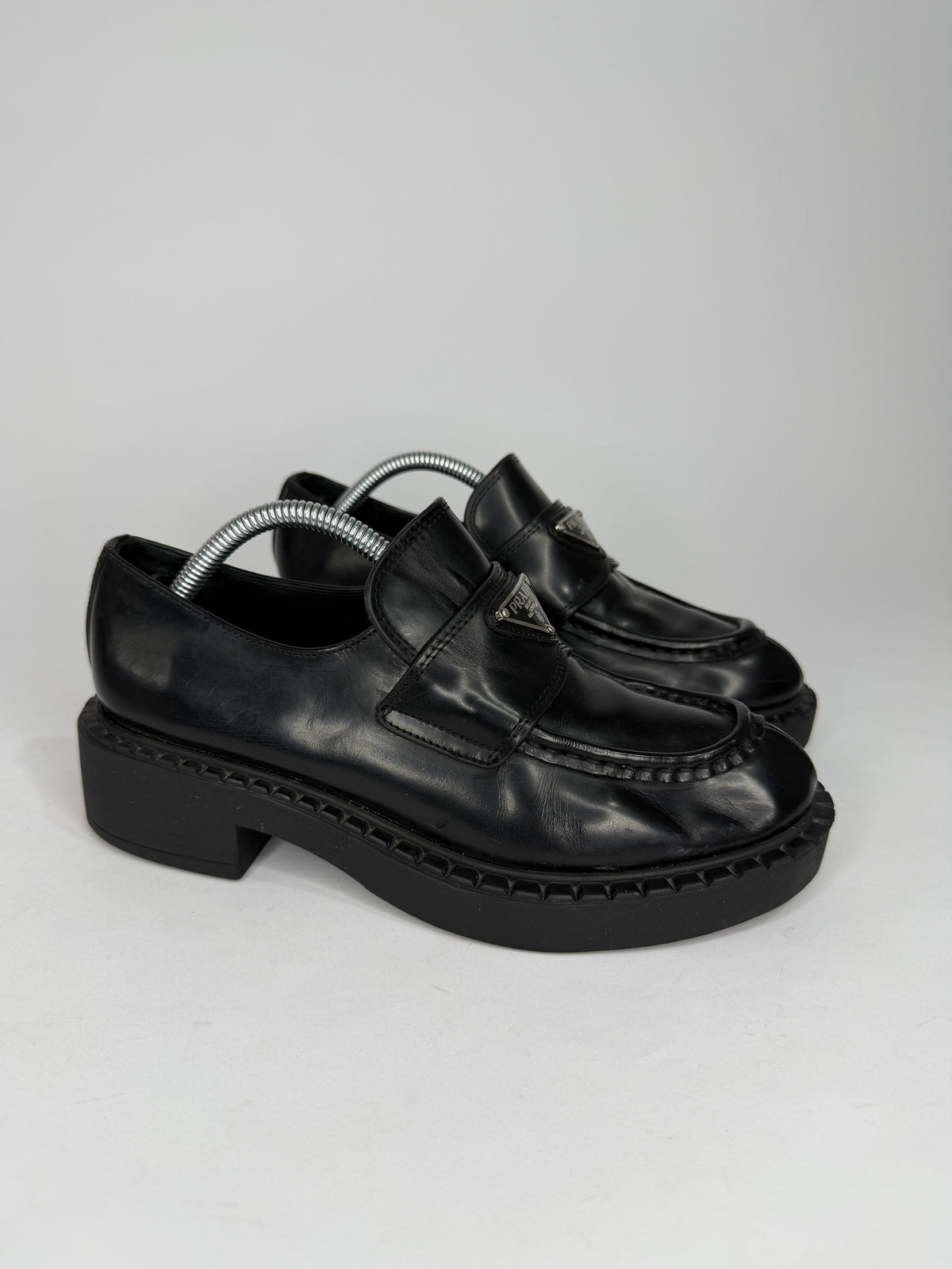 PRADA Vernice Metal Triangle Logo 50mm Loafers Size 36 EU/6 US/ 3UK