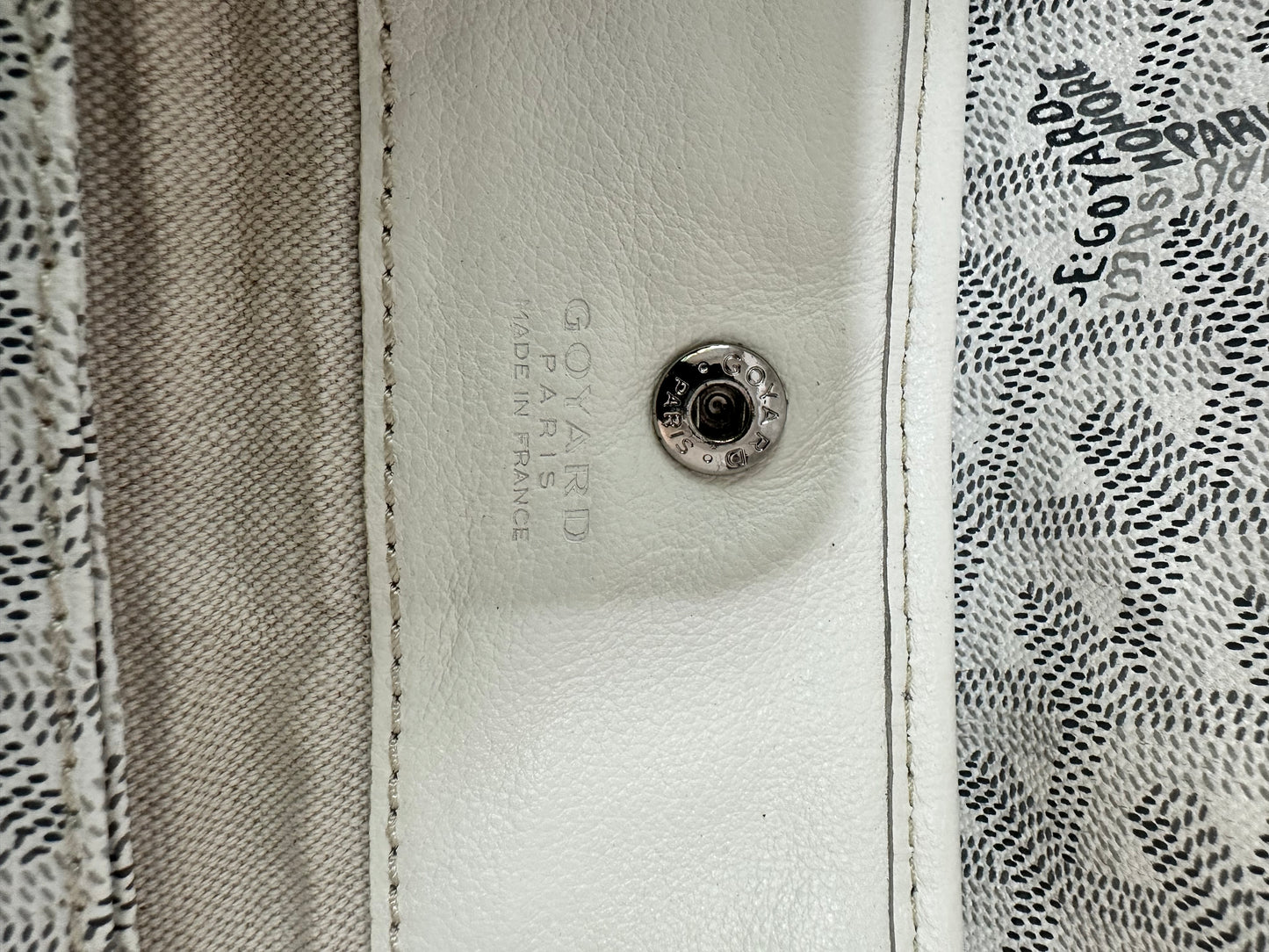 GOYARD Saint Louis GM White.