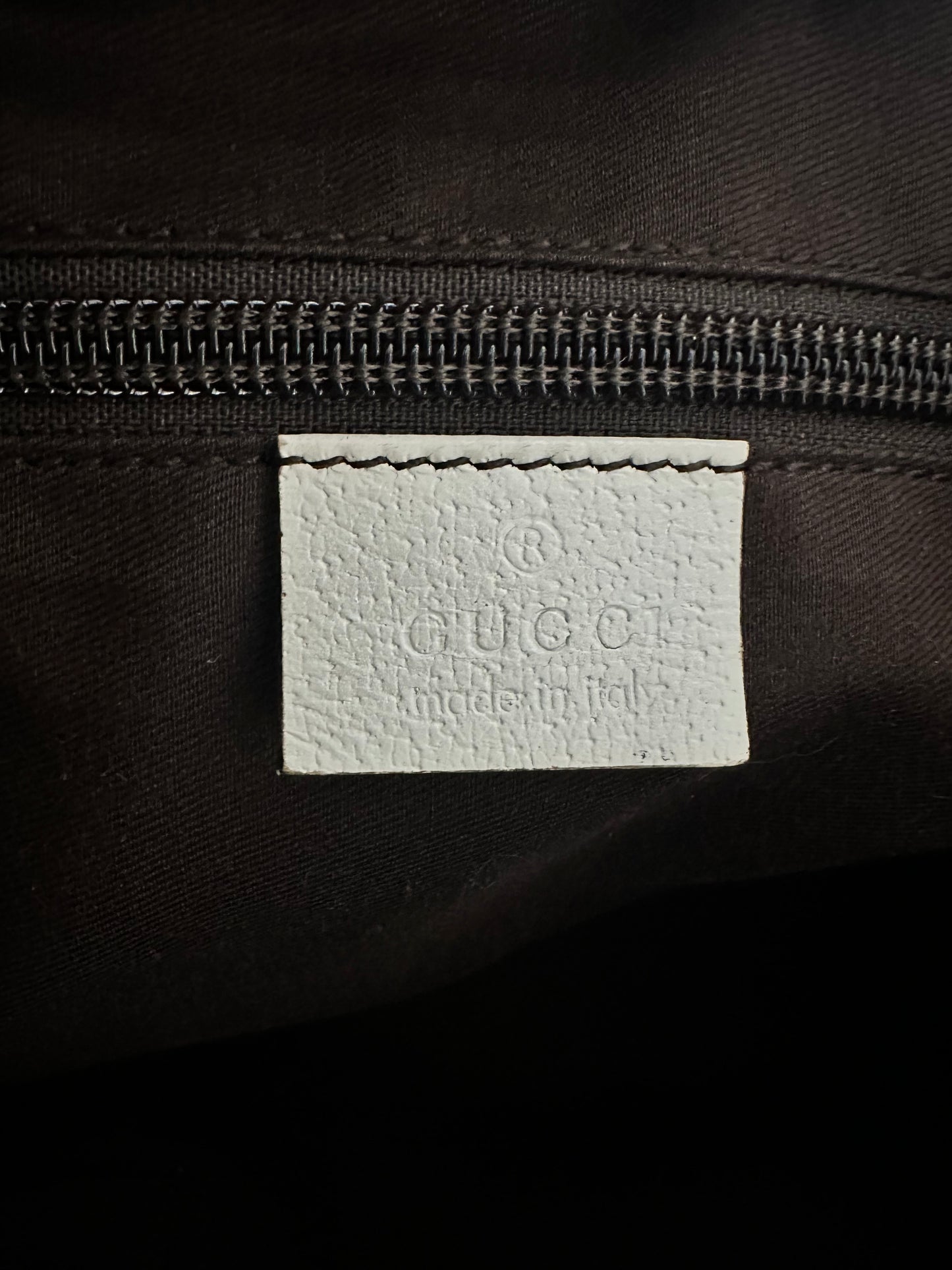 Gucci Beige/Ivory GG Canvas and Leather Medium Messenger Bag