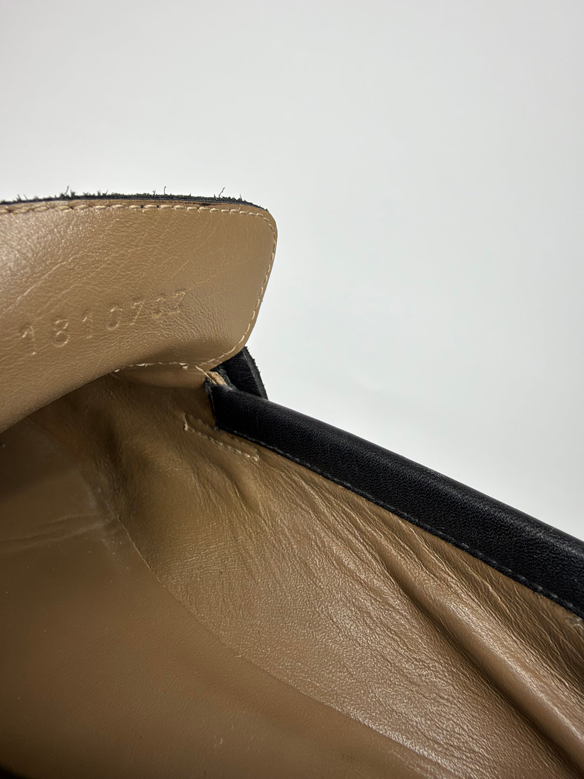 Hermès
Paris H Logo Loafers
Women's Size 39 EU/ 9 US / 6 UK