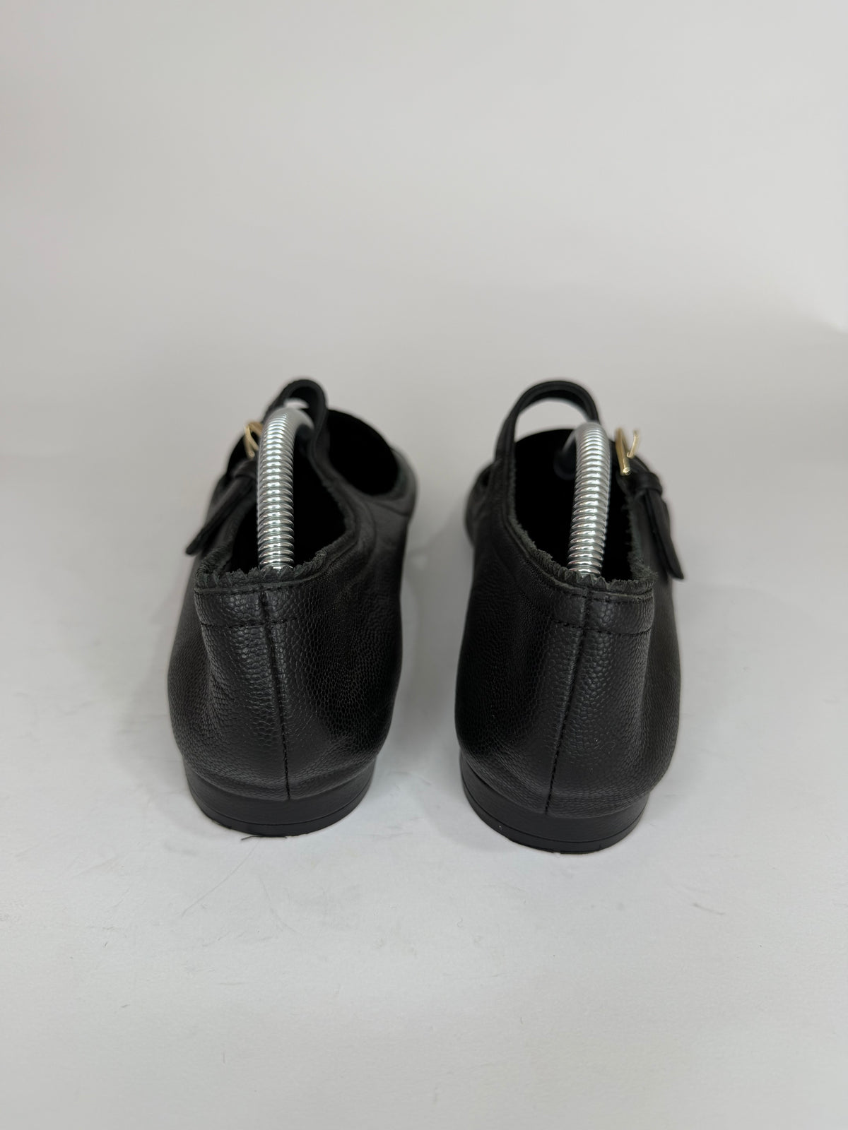 CHANEL
Lambskin Mary Jane Flats Black Size 37 EU
