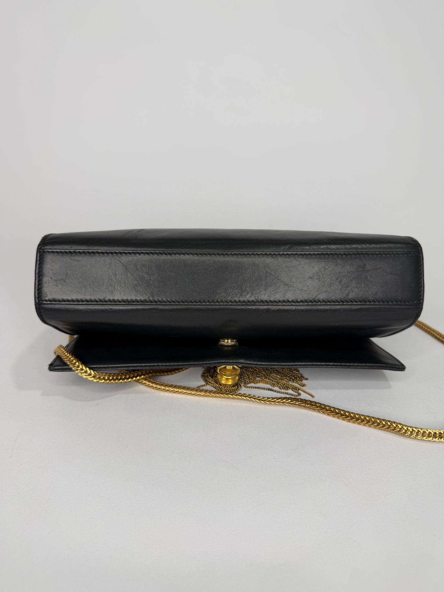 YVES SAINT LAURENT
Black Calfskin Leather Medium Kate Tassel Bag
