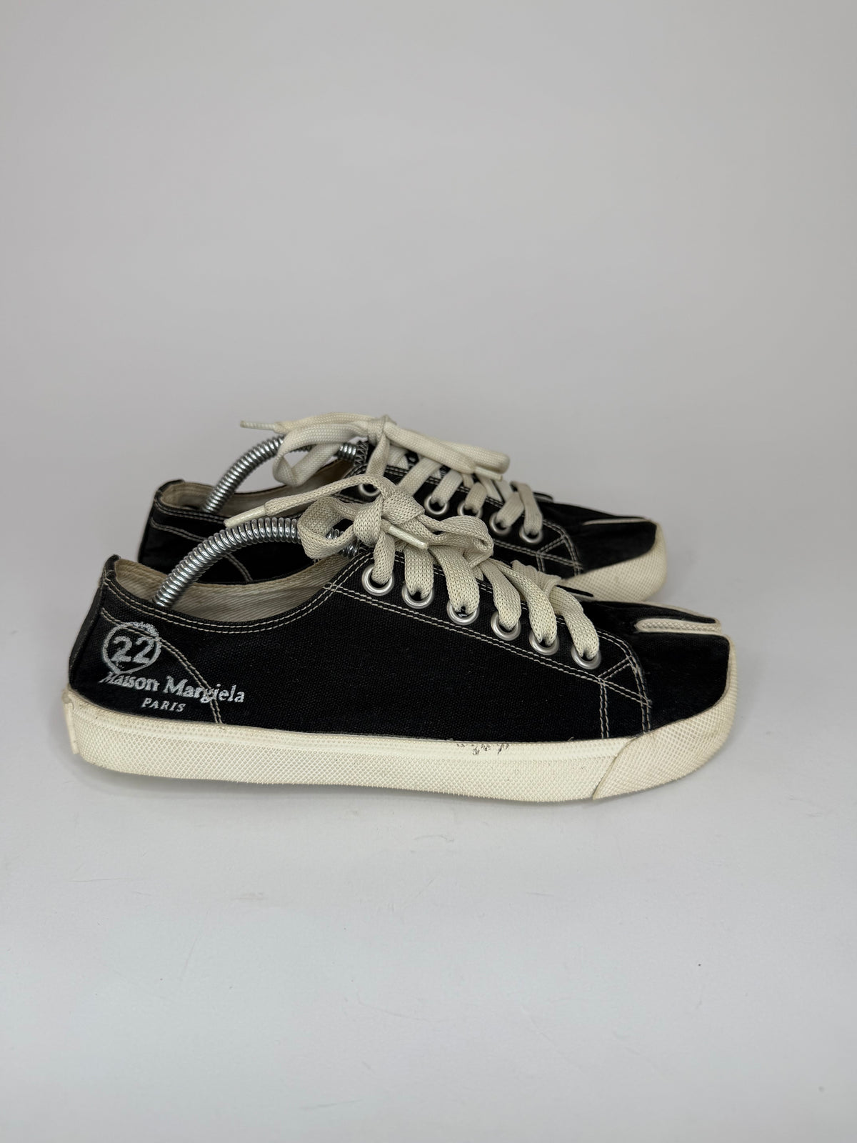 Maison Margiela Tabi Low Sneaker Size 39 EU/ 9 US/ 6 UK