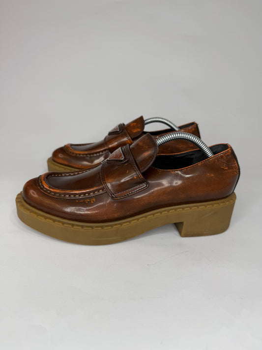 PRADA Vernice Metal Triangle Logo 50mm Loafers Size 37 EU/7 US/ 4 UK