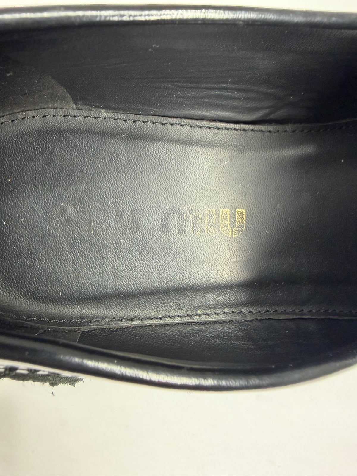 Miu Miu
Black Leather Penny Loafers
Women's Size: 8 US | IT 38